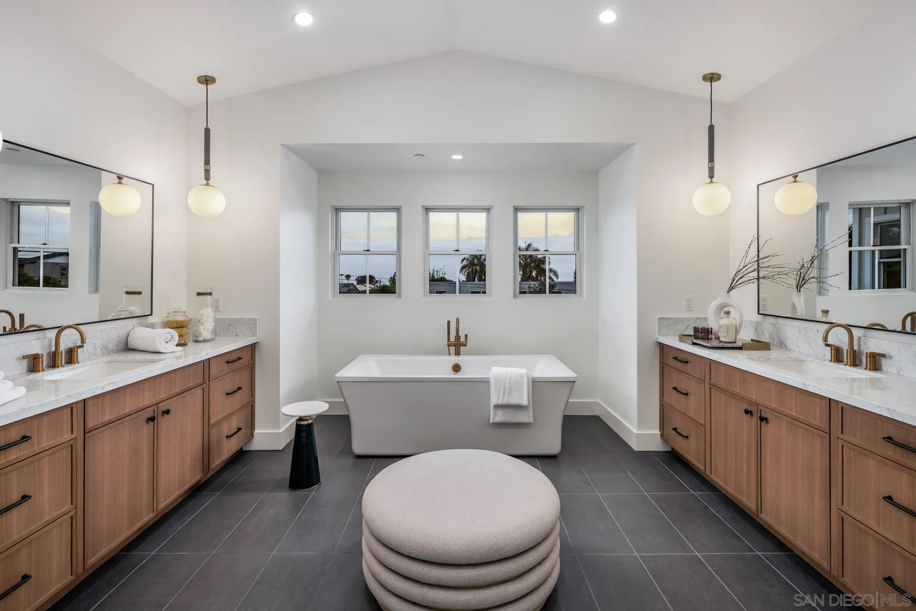 Primary Bath/Spa