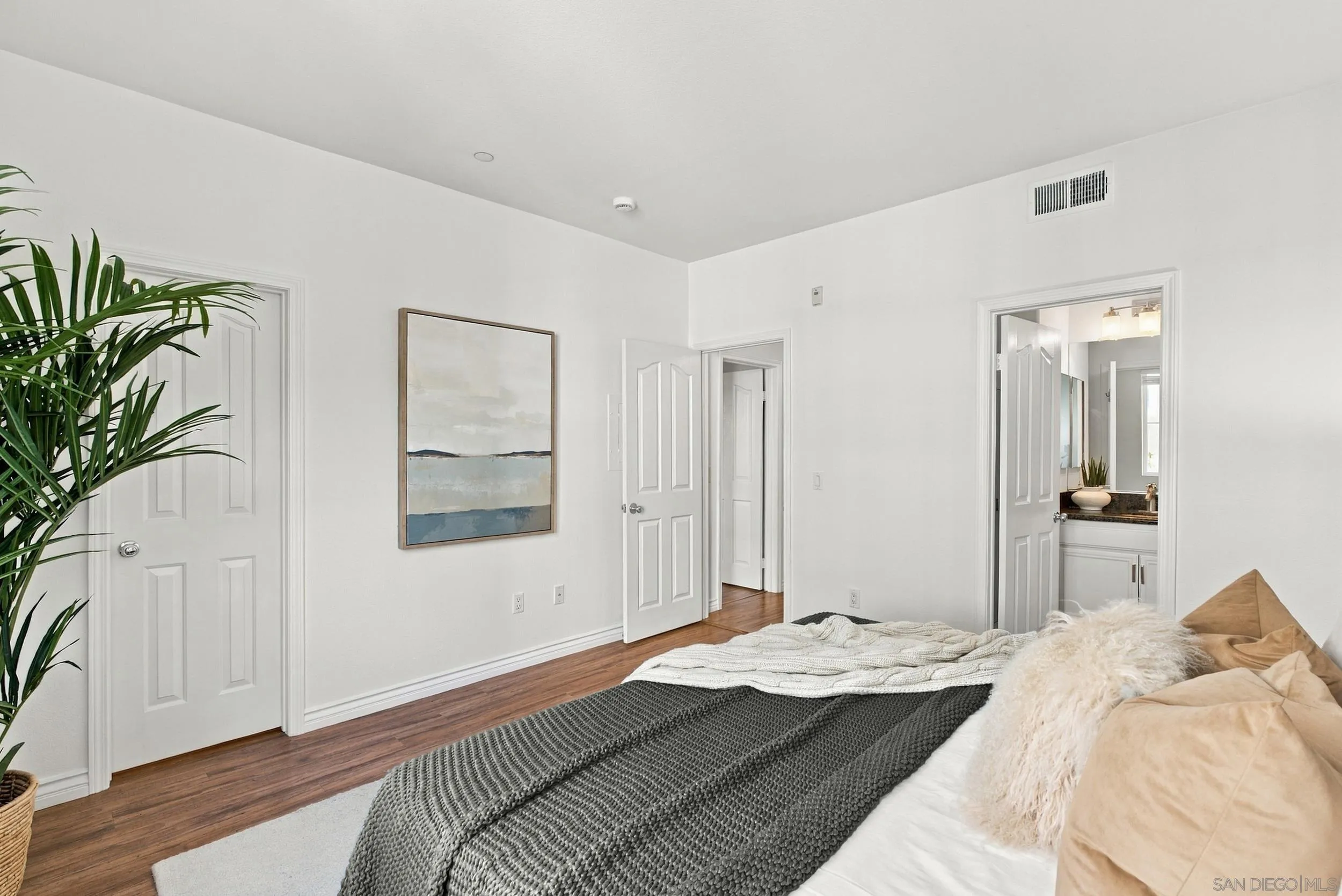 4879 Haight Terrace, San Diego, CA 92123