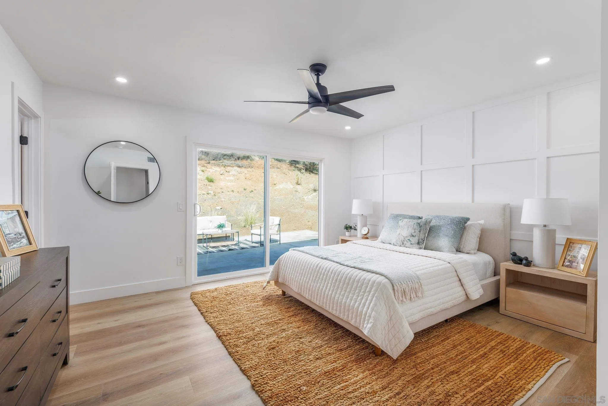 4033 Lorraine Ann Dr, La Mesa, CA 91941