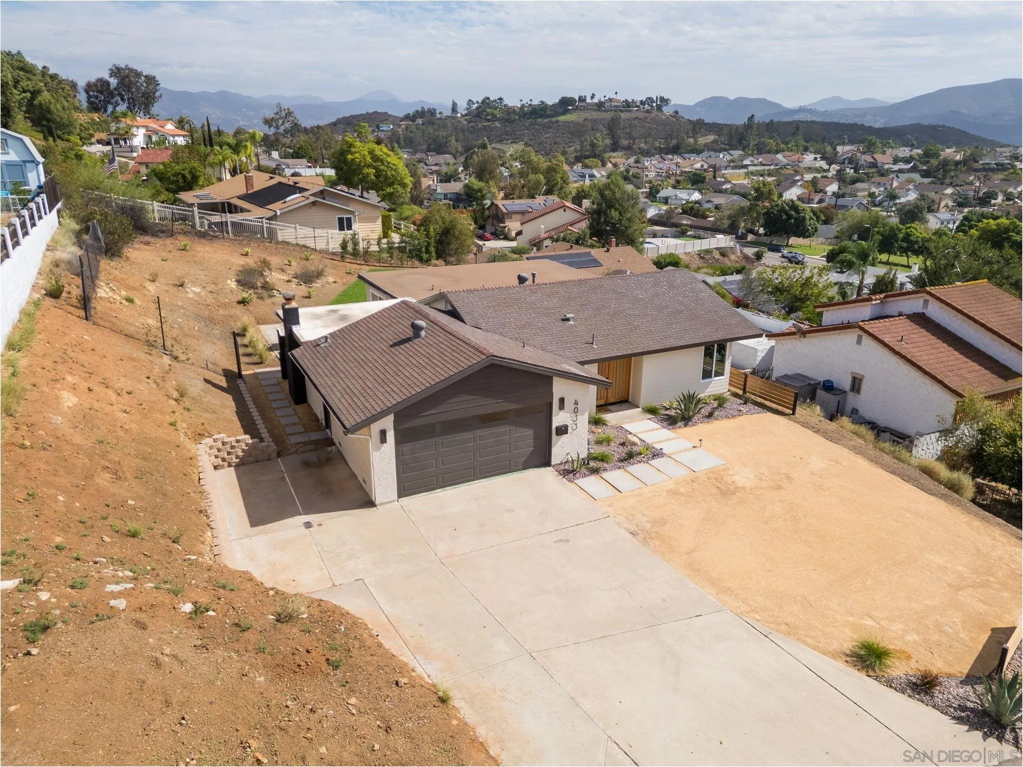 4033 Lorraine Ann Dr, La Mesa, CA 91941