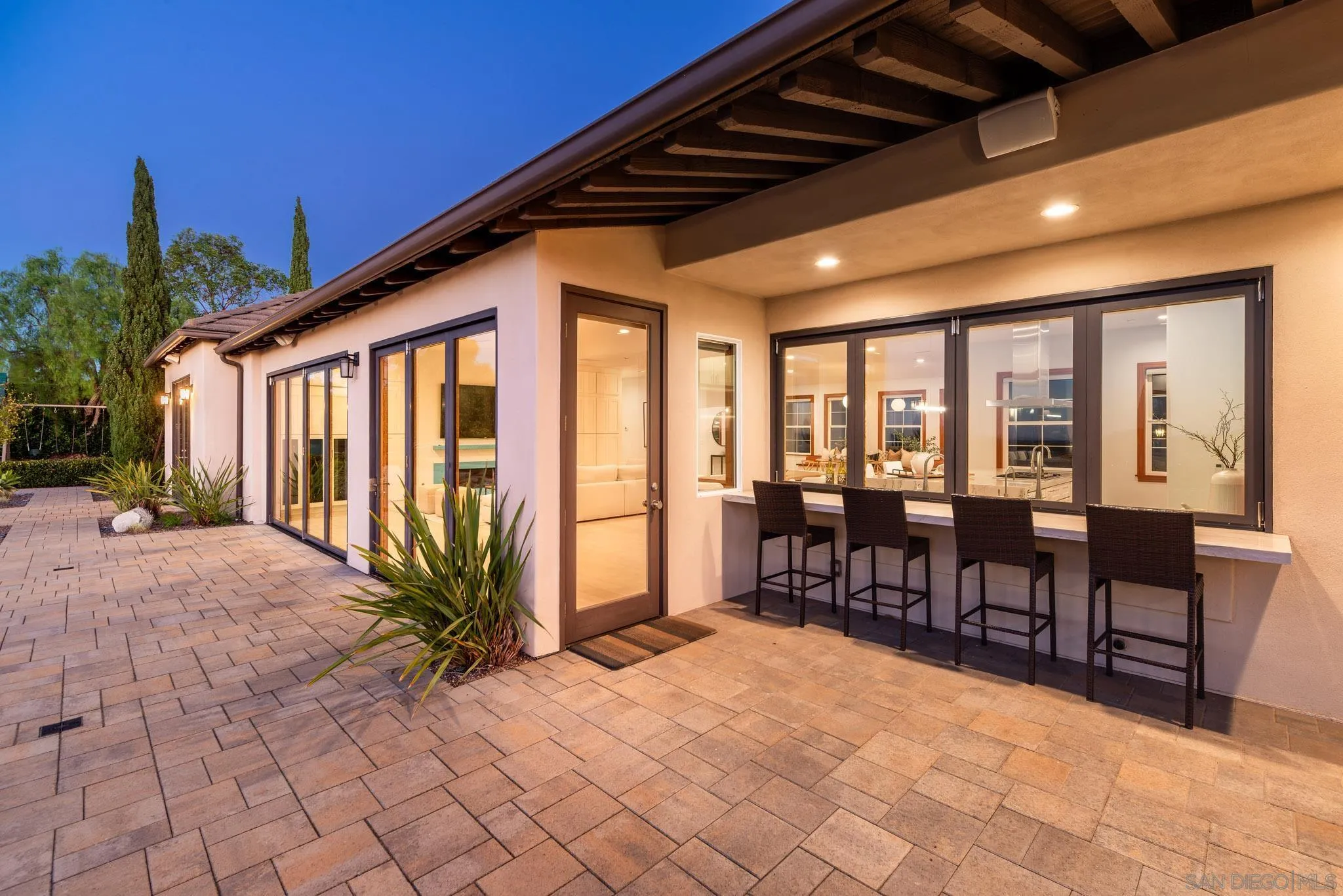 14118 Caminito Vistana, San Diego, CA 92130 14118 Caminito Vistana, San Diego, CA 92130