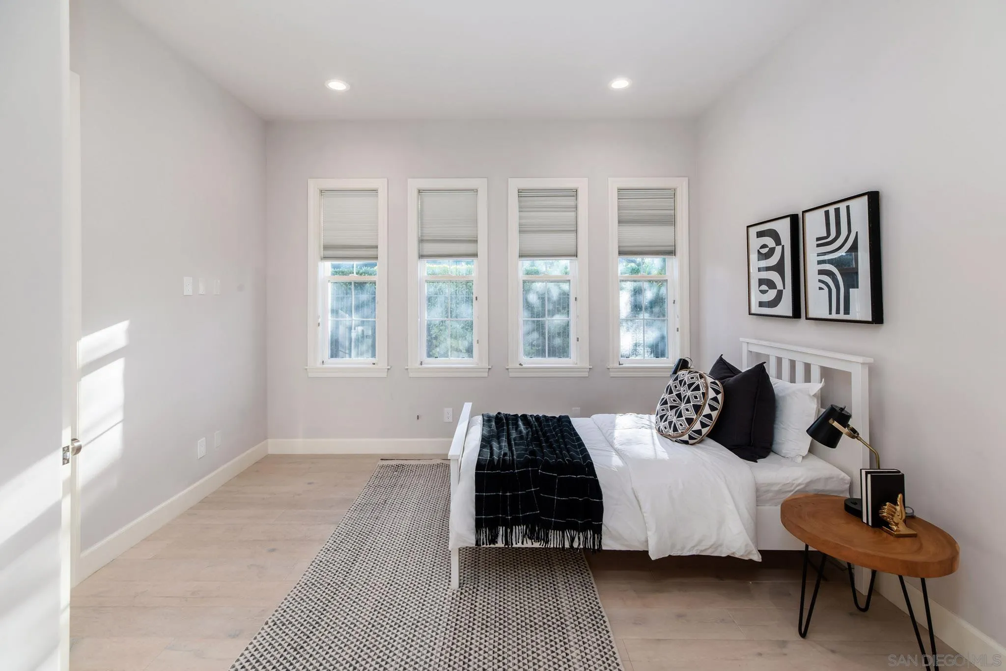 14118 Caminito Vistana, San Diego, CA 92130 14118 Caminito Vistana, San Diego, CA 92130