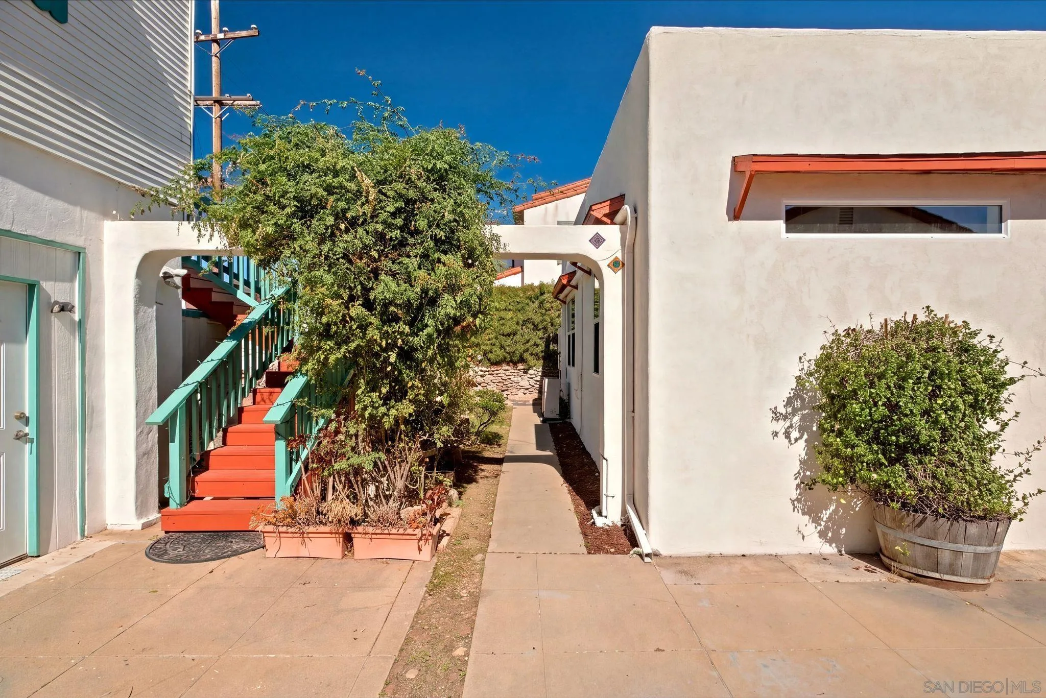 4632 W Talmadge Drive, San Diego, CA 92116 4632 W Talmadge Drive, San Diego, CA 92116