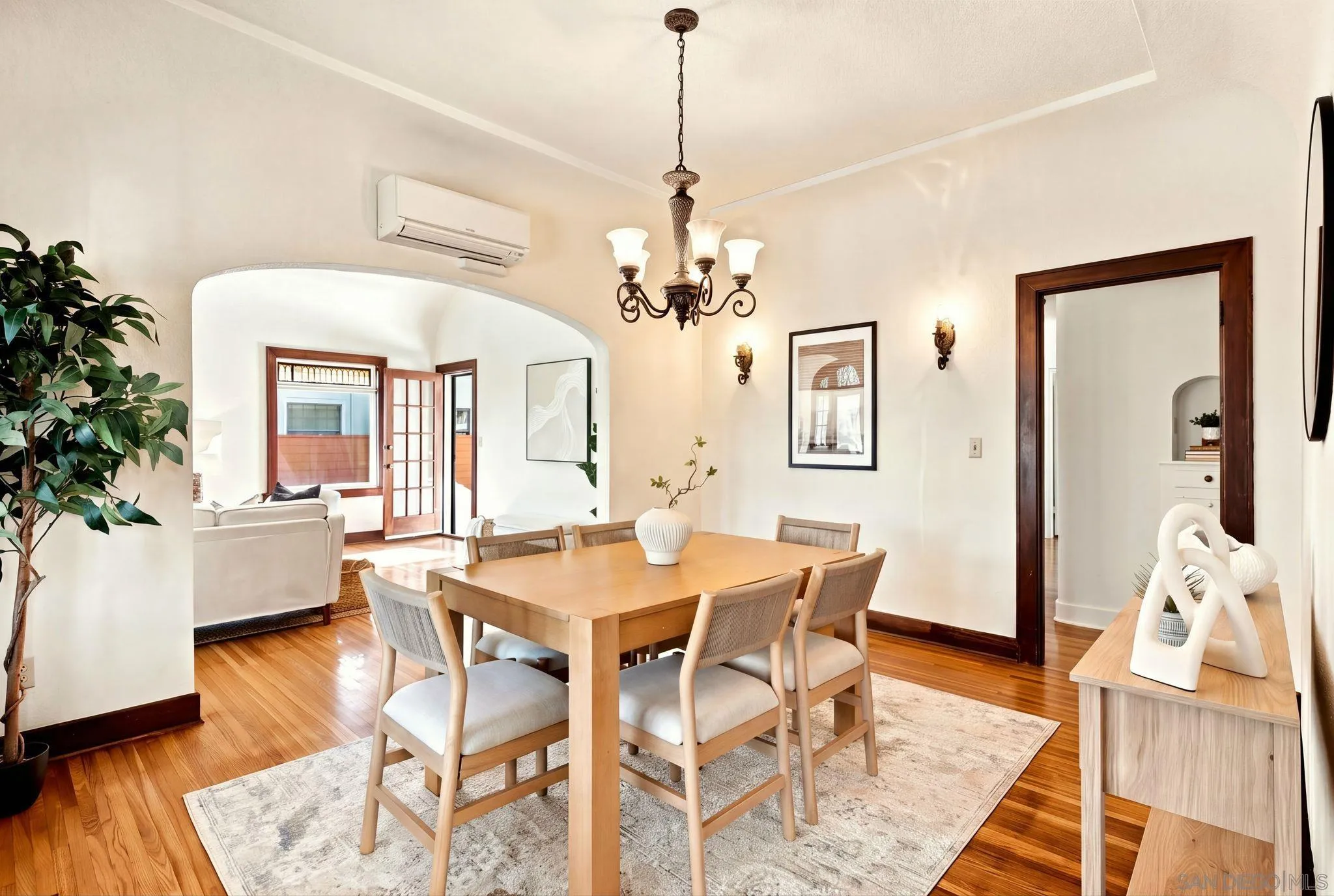 4632 W Talmadge Drive, San Diego, CA 92116 4632 W Talmadge Drive, San Diego, CA 92116