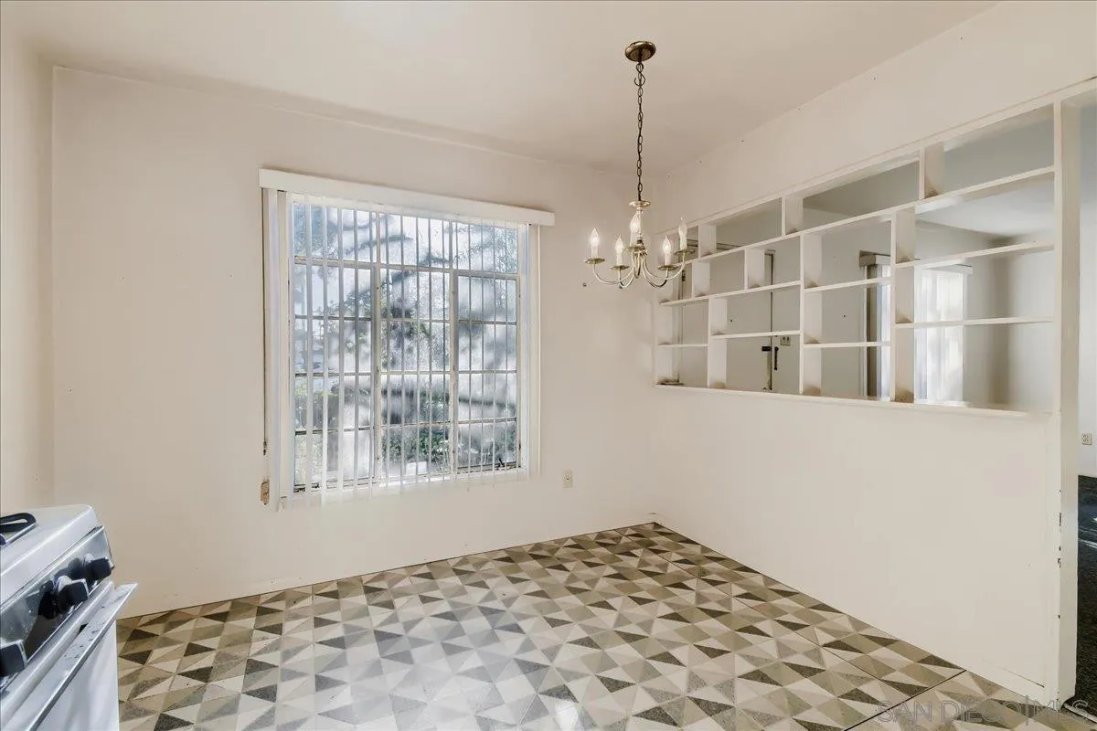 https://cdn.realtyfeed.com/cdn/127/260025860/3d39eaf85534e1c5d89d661b4ee62787.webp