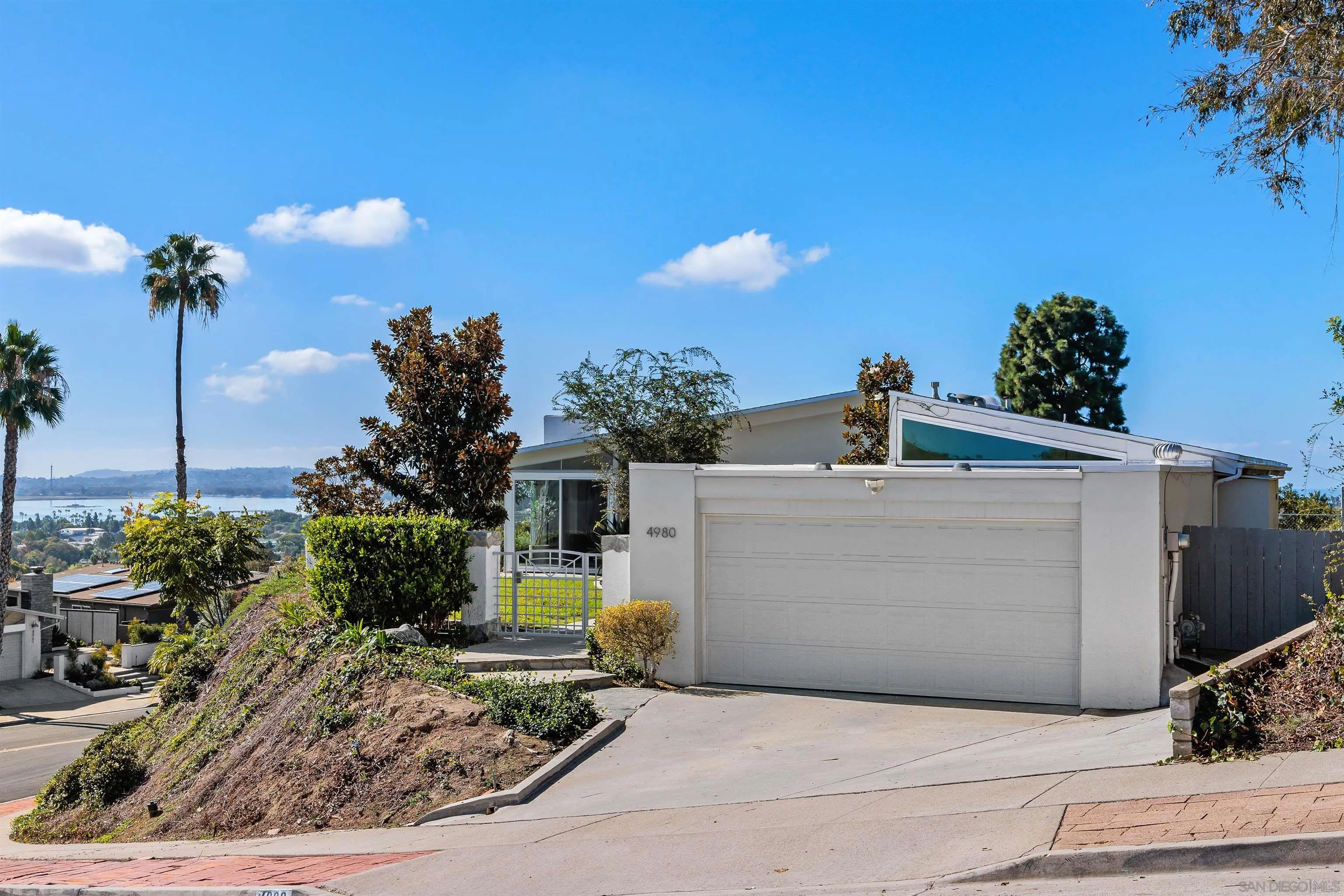 4980 Pacifica Dr., San Diego, CA 92109 4980 Pacifica Dr., San Diego, CA 92109