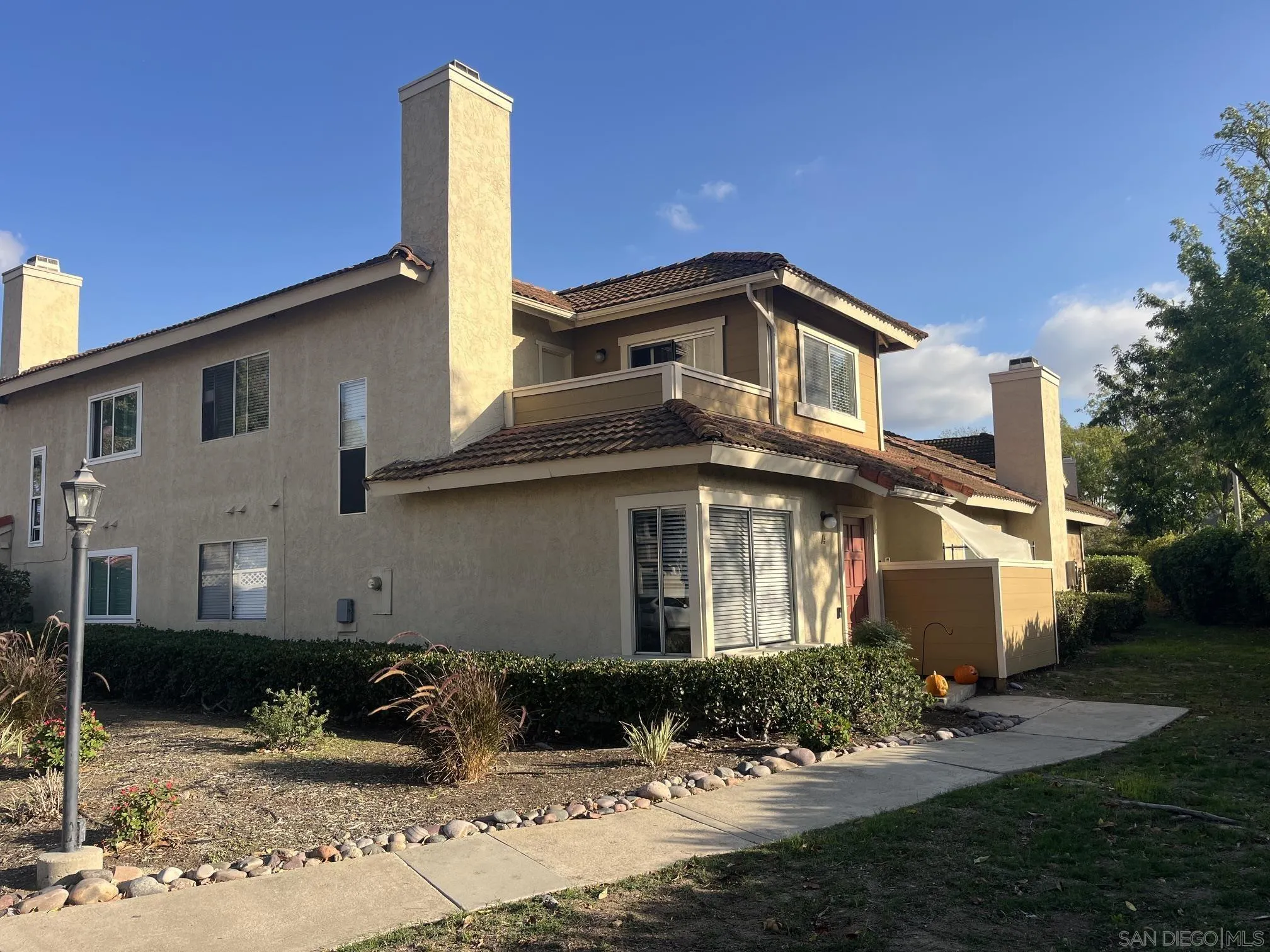 10711 Holly Meadow Drive, #A, Santee, CA 92071 10711 Holly Meadow Drive, #A, Santee, CA 92071