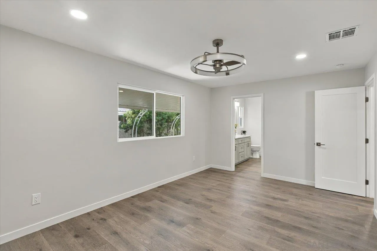 7102 San Bartolo Street, #11, Carlsbad, CA 92011