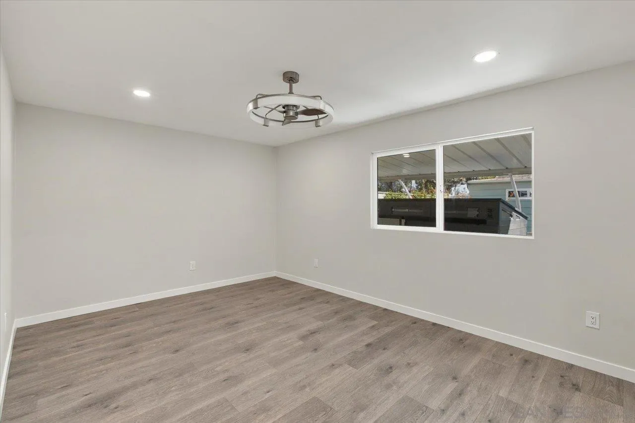 7102 San Bartolo Street, #11, Carlsbad, CA 92011