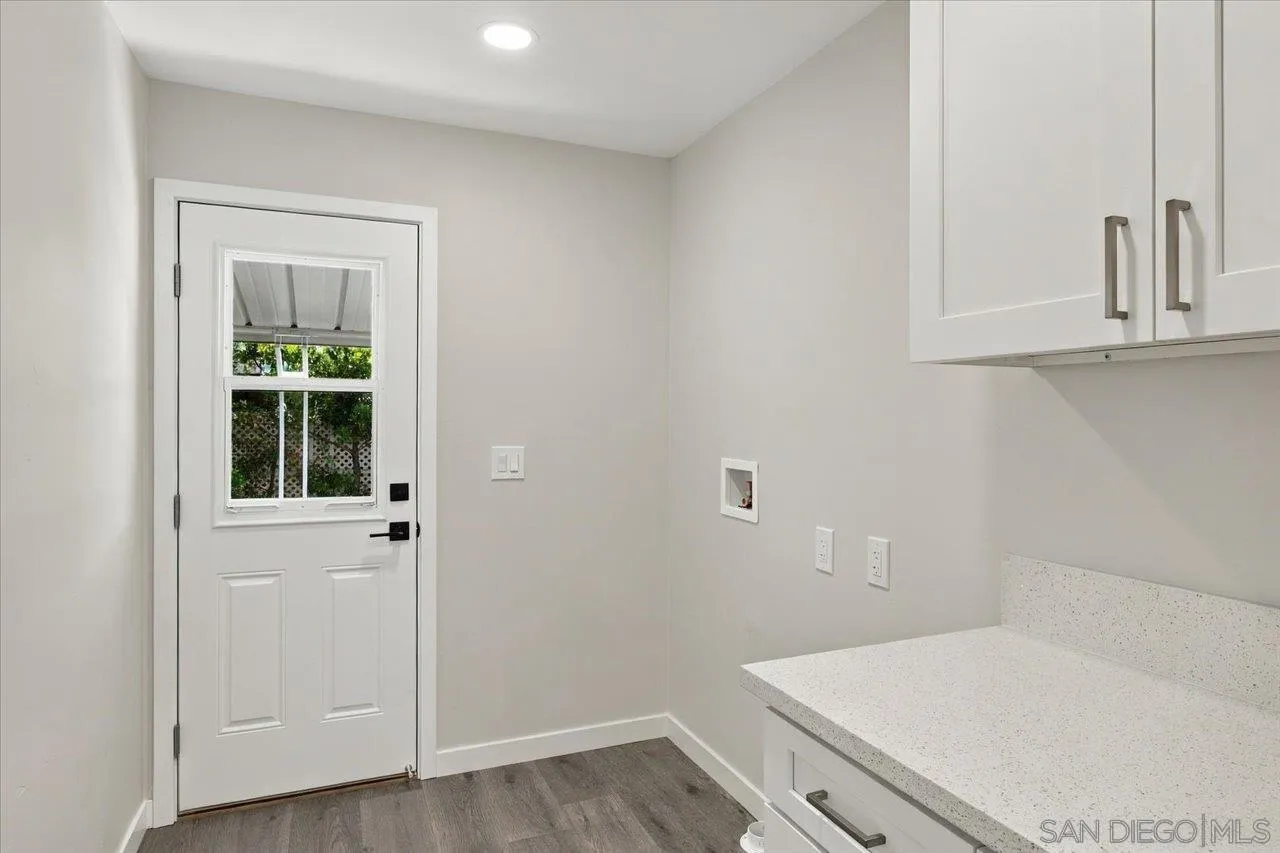 7102 San Bartolo Street, #11, Carlsbad, CA 92011