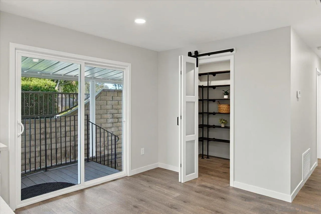 7102 San Bartolo Street, #11, Carlsbad, CA 92011