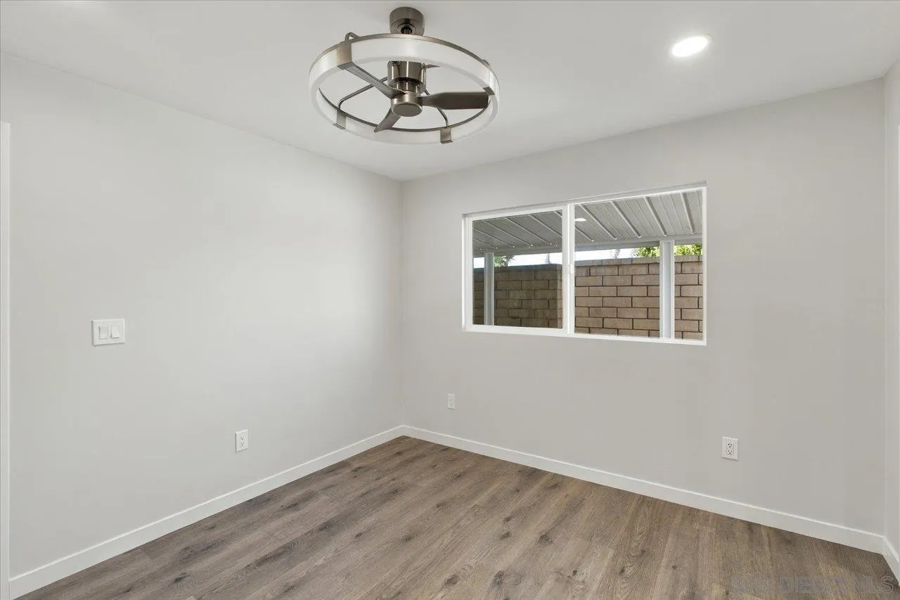7102 San Bartolo Street, #11, Carlsbad, CA 92011