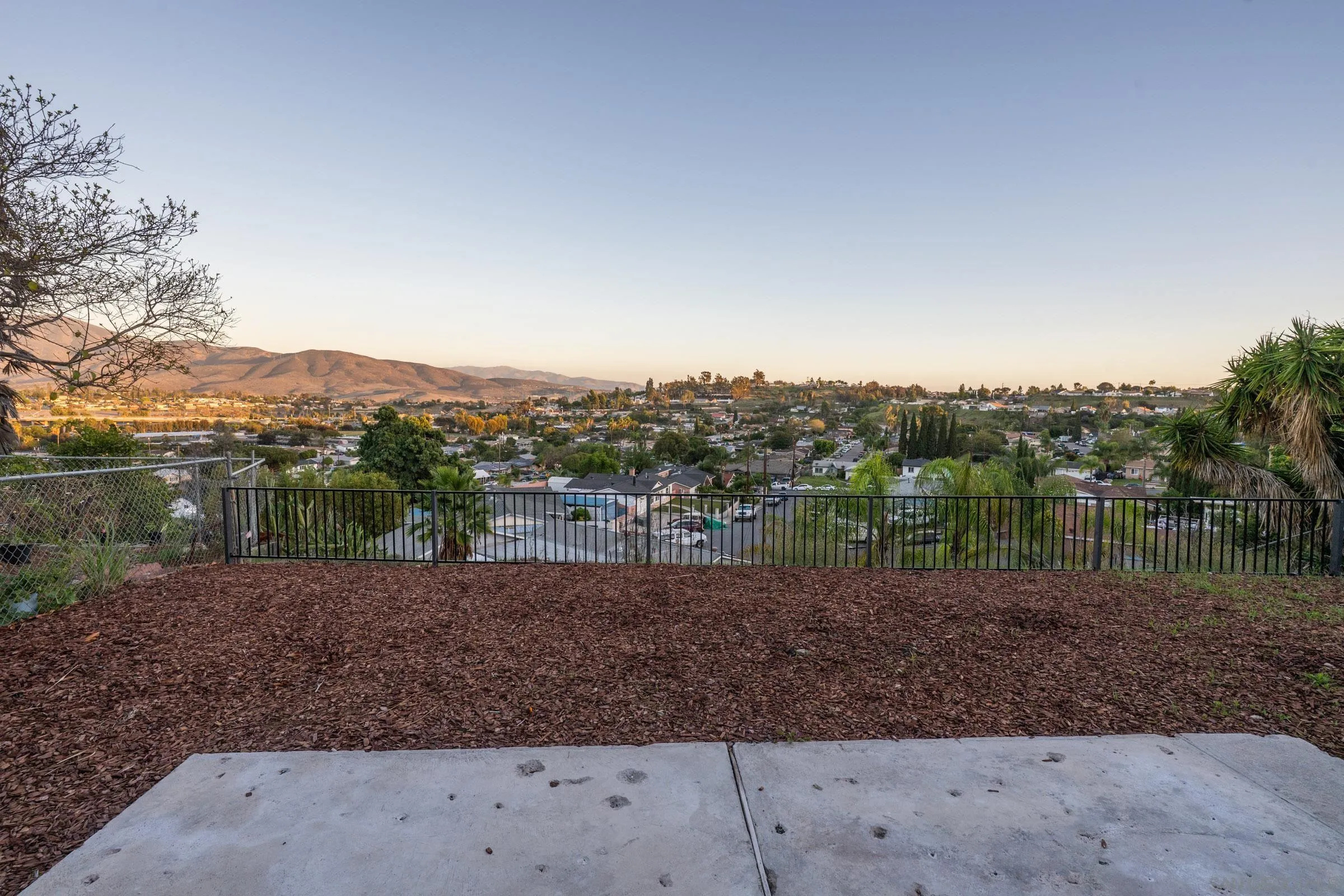 8619 Innsdale Lane, San Diego, CA 92114 8619 Innsdale Lane, San Diego, CA 92114
