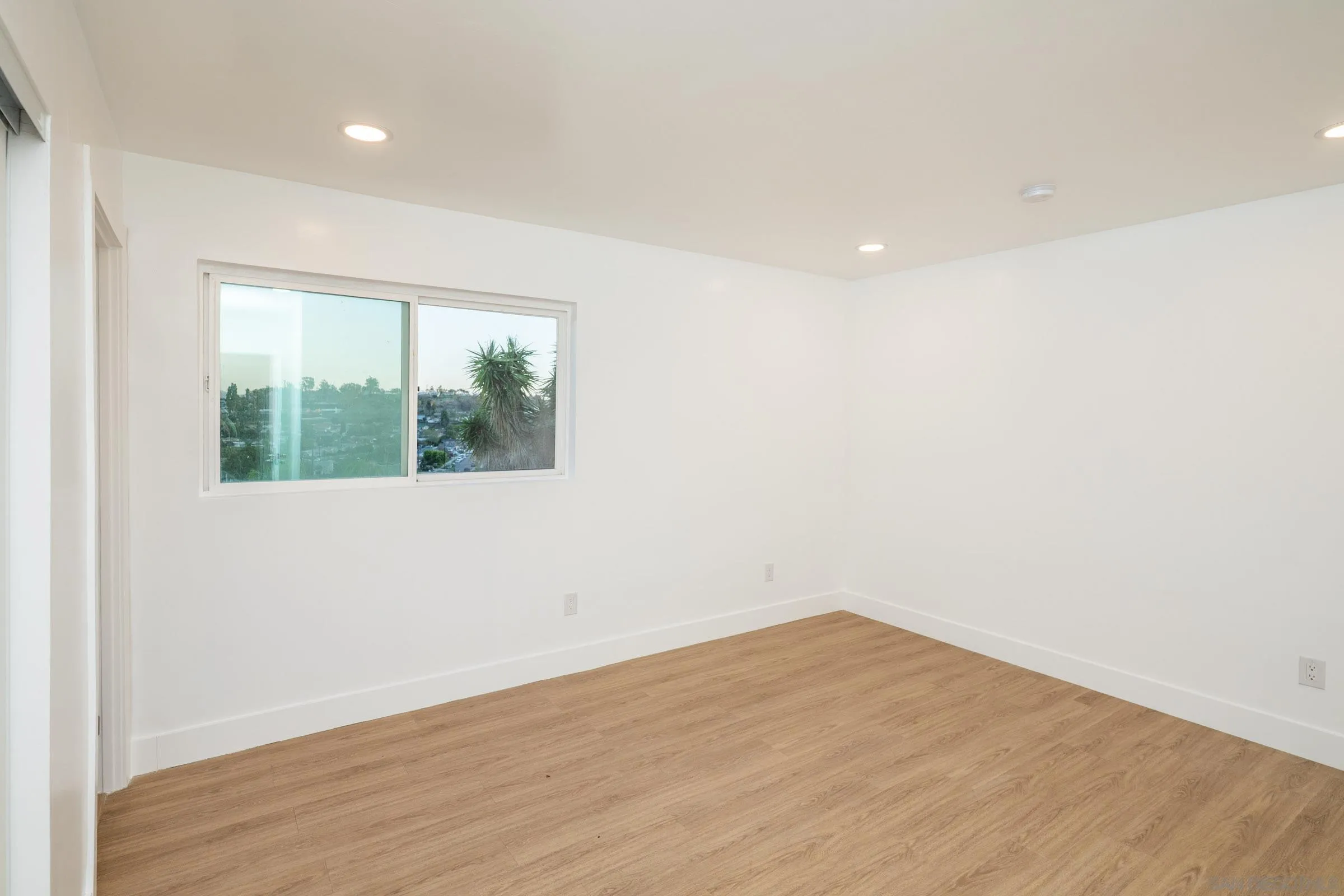 8619 Innsdale Lane, San Diego, CA 92114 8619 Innsdale Lane, San Diego, CA 92114