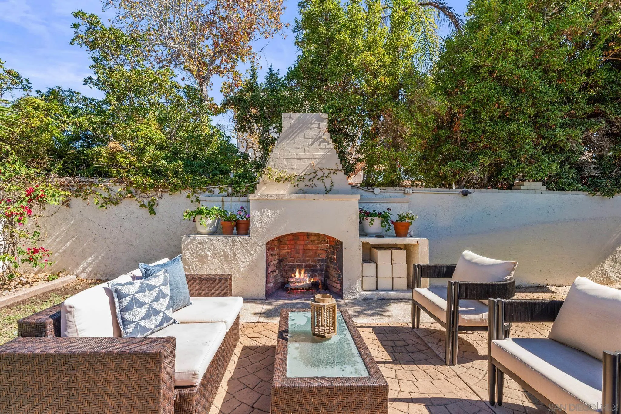 5305 Cass St, San Diego, CA 92109 5305 Cass St, San Diego, CA 92109