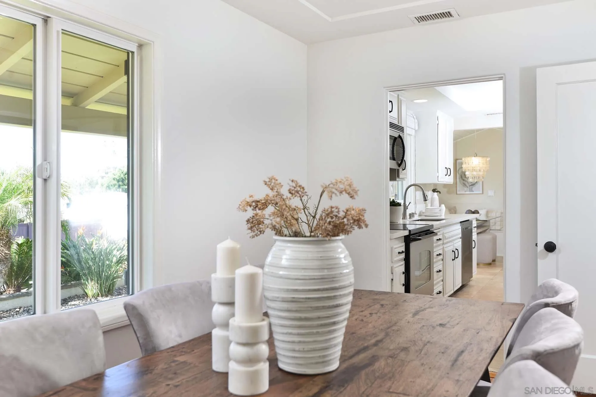 5305 Cass St, San Diego, CA 92109 5305 Cass St, San Diego, CA 92109