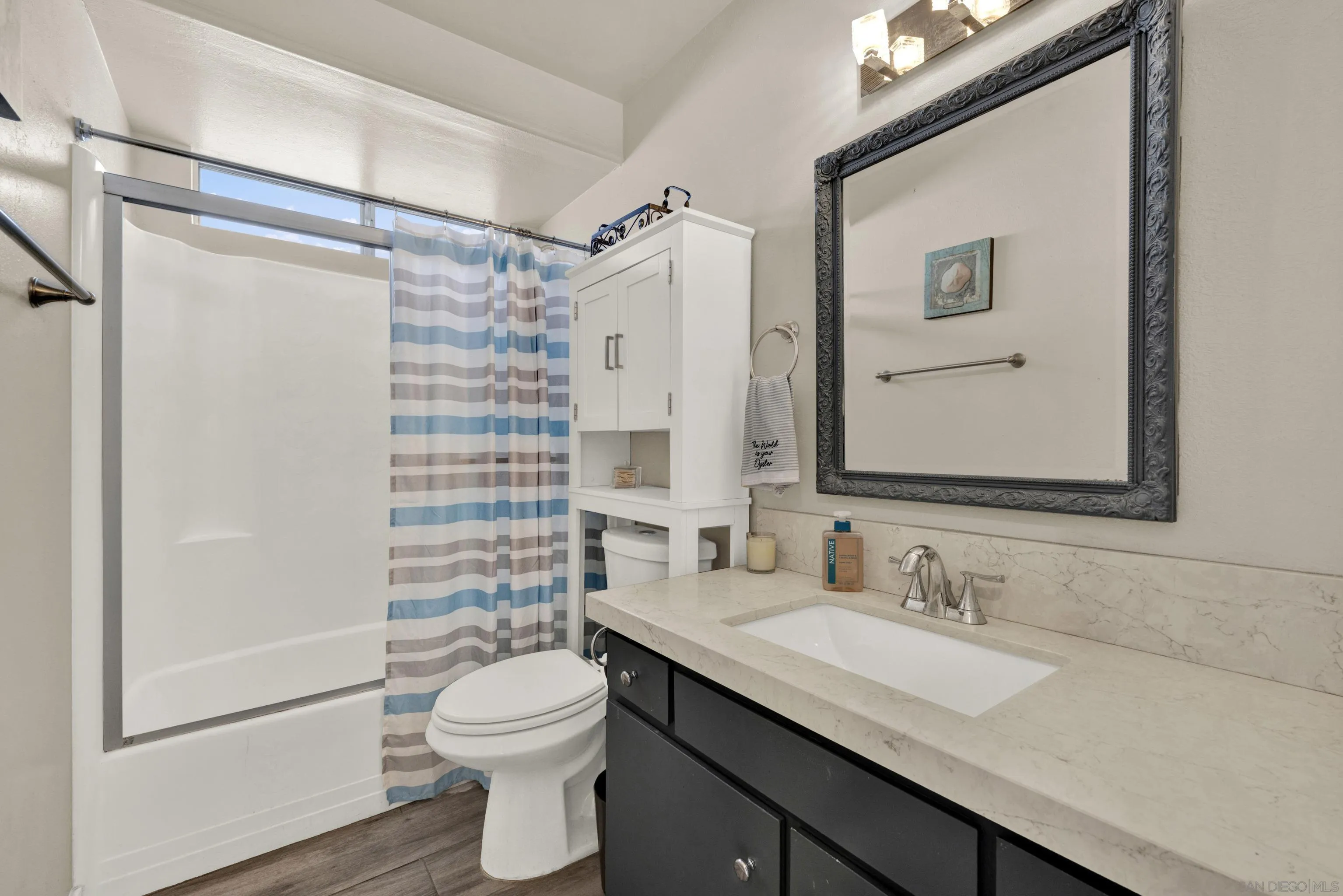 https://cdn.realtyfeed.com/cdn/127/260025888/30a47a89bb8e1ee5769b28ea12ae22b6.webp