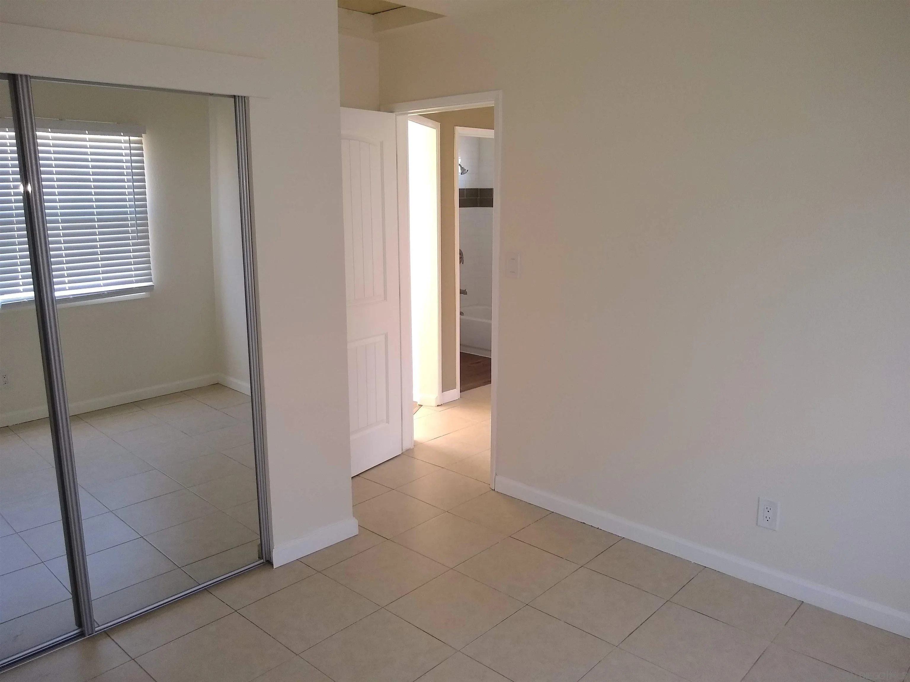 131-37 30Th Street, San Diego, CA 92102 Unit 133 (upstairs 1 bedroom)
