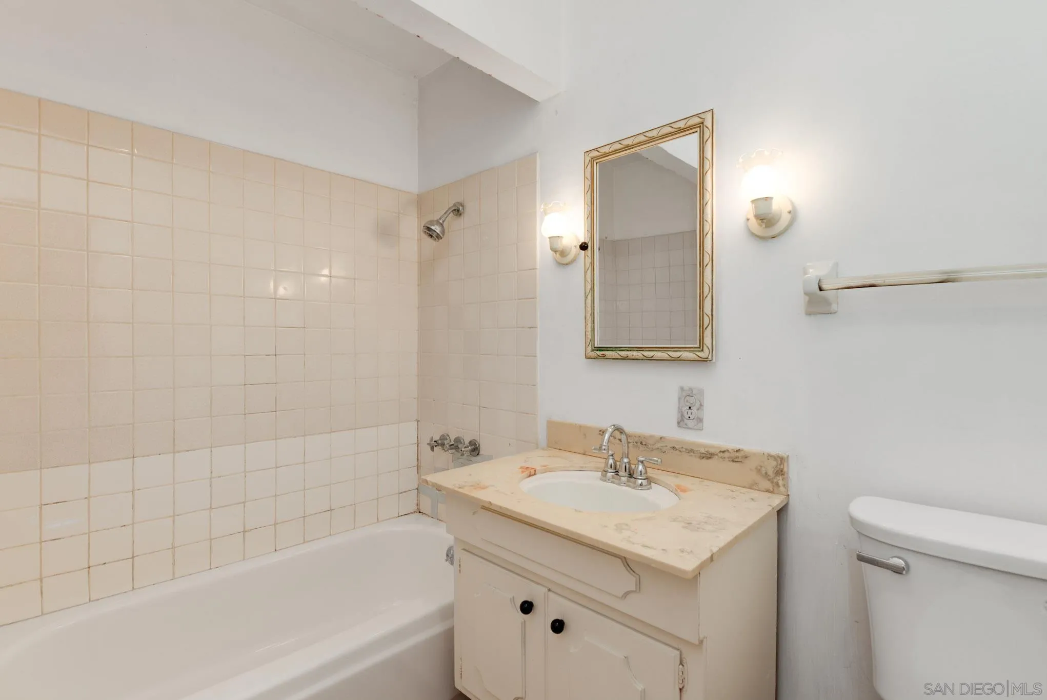 1059 Granger, San Diego, CA 92154