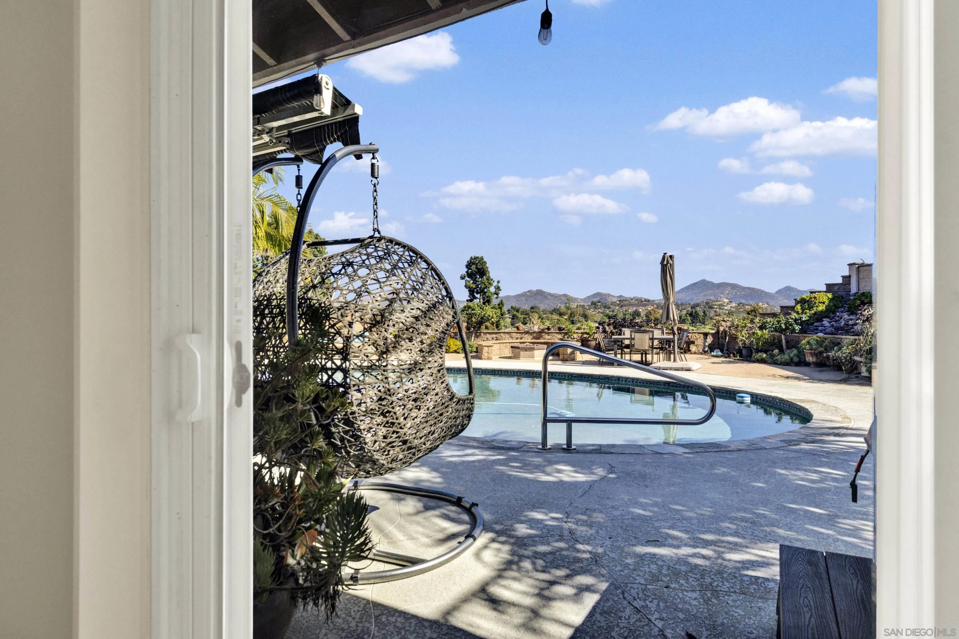 17361 Regalo, San Diego, CA 92128 17361 Regalo, San Diego, CA 92128