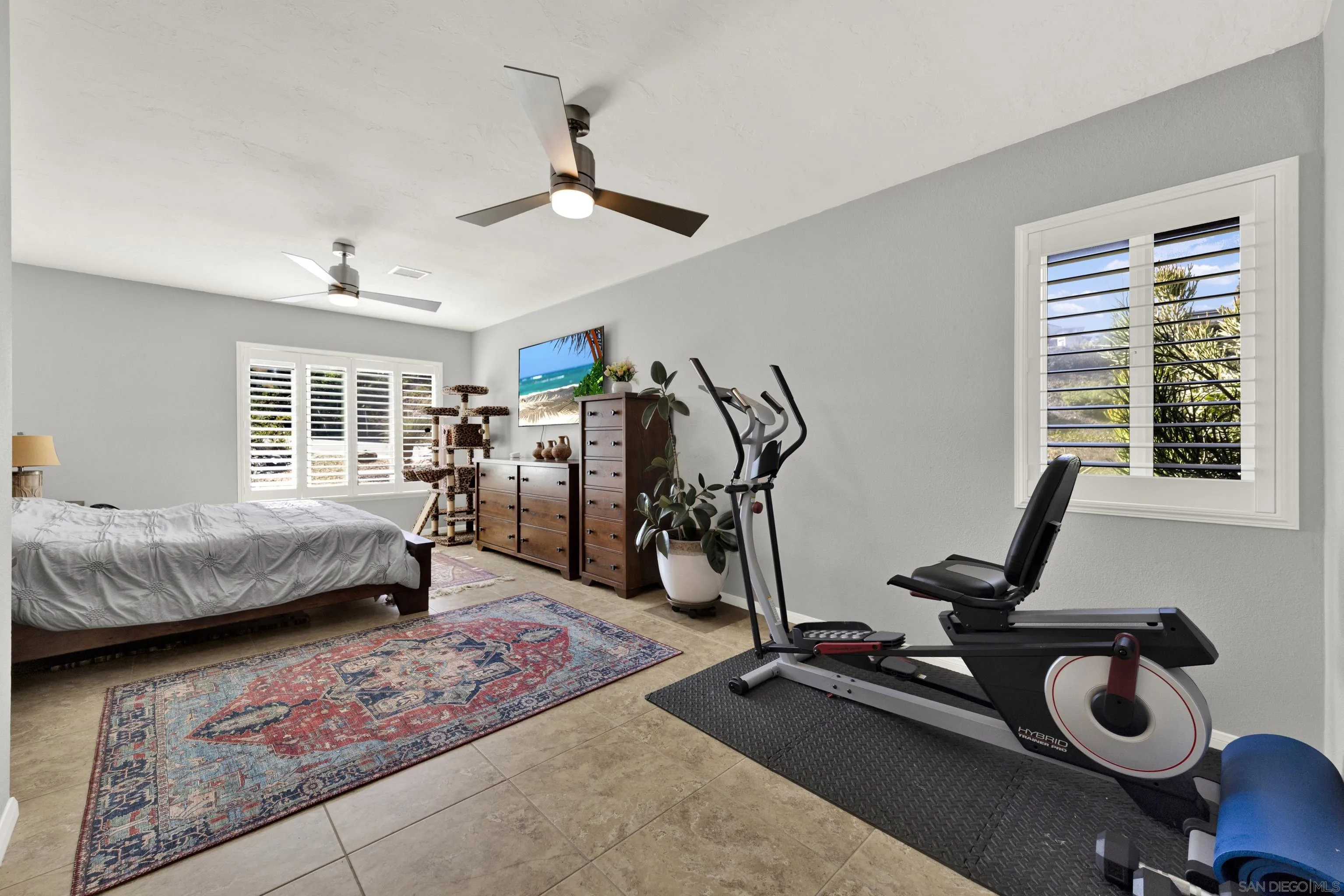 17361 Regalo, San Diego, CA 92128 17361 Regalo, San Diego, CA 92128