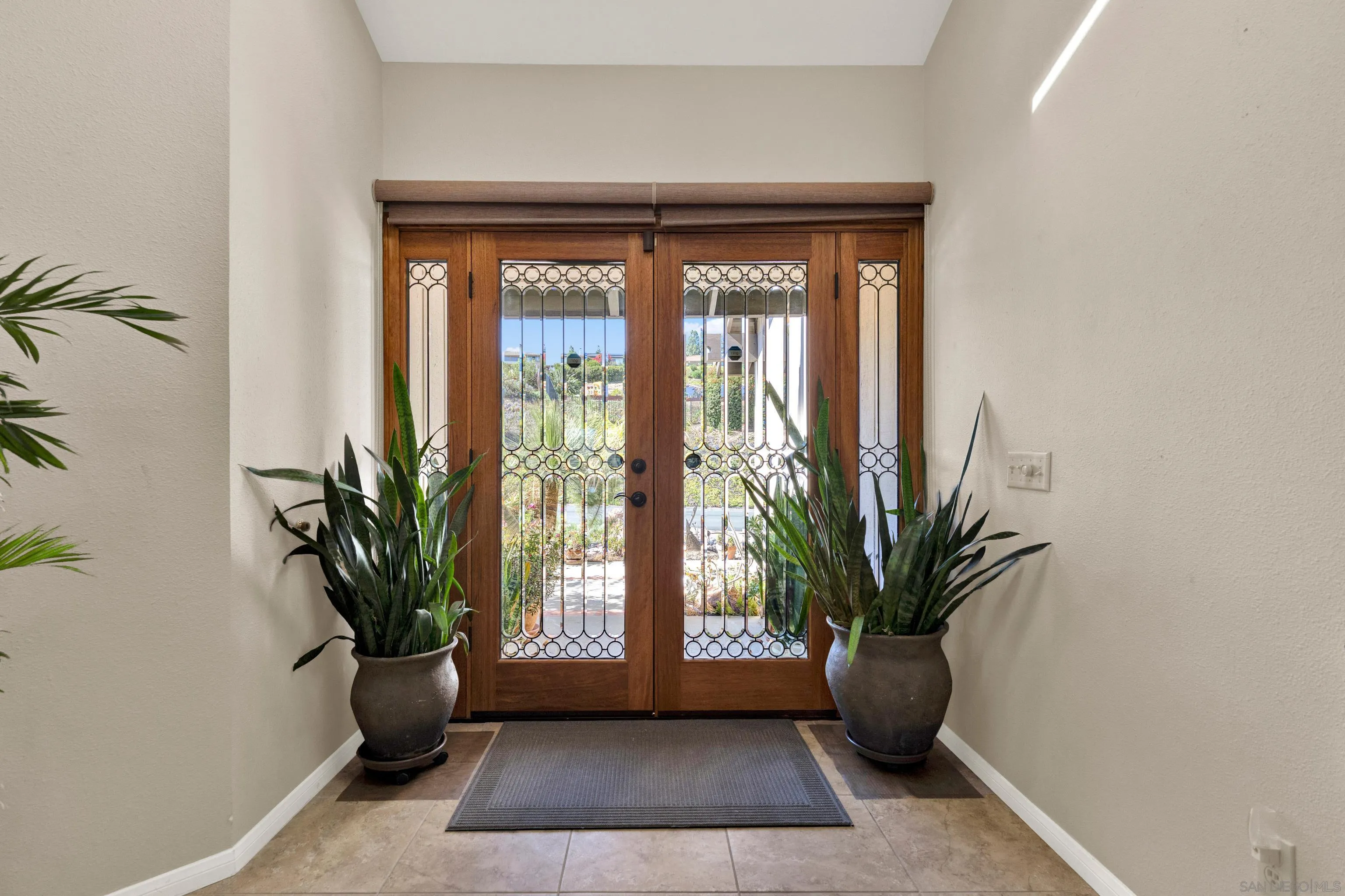 17361 Regalo, San Diego, CA 92128 17361 Regalo, San Diego, CA 92128
