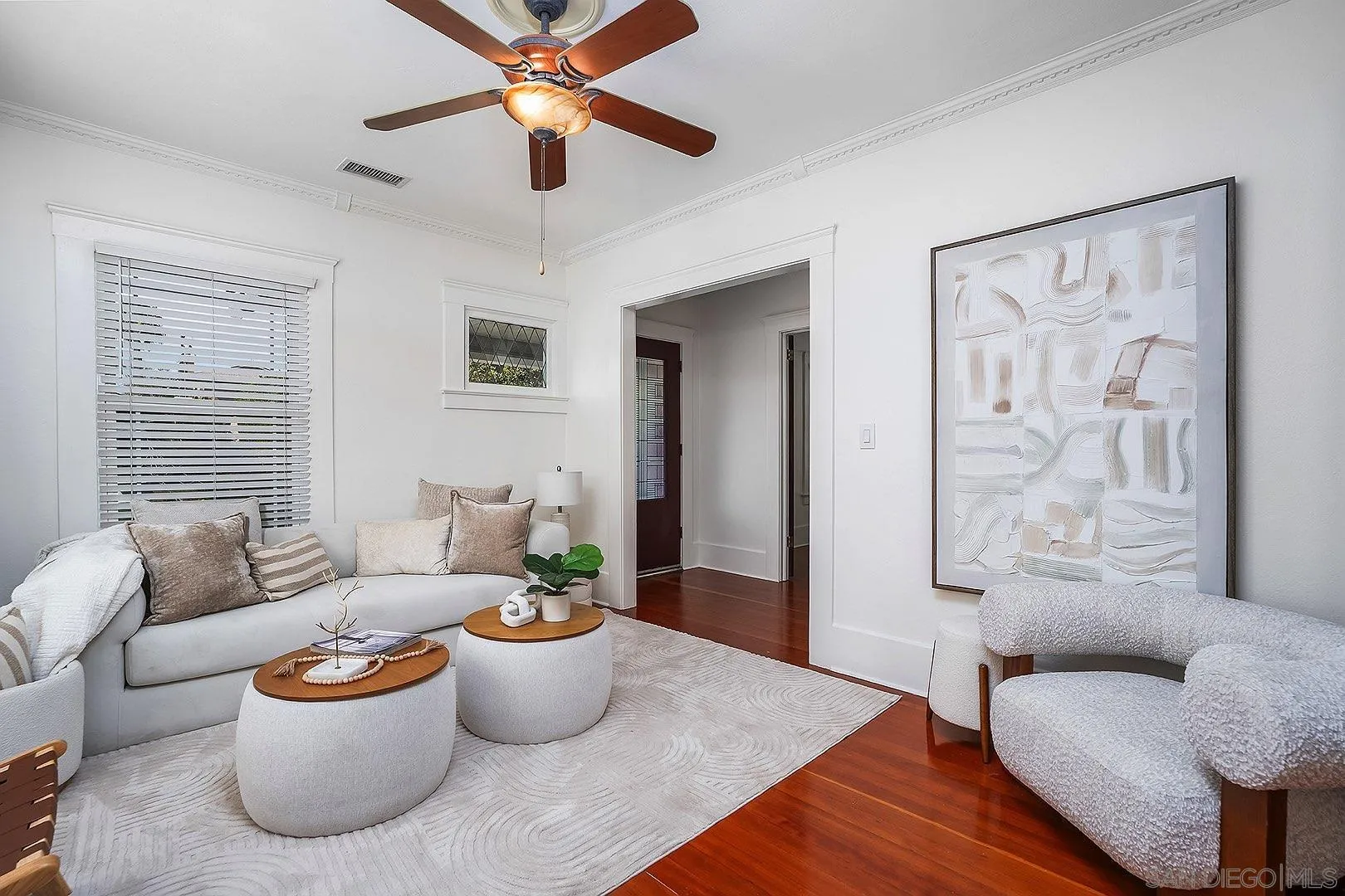 https://cdn.realtyfeed.com/cdn/127/260025908/21cef652cfae39a871b86cb560b75fc0.webp