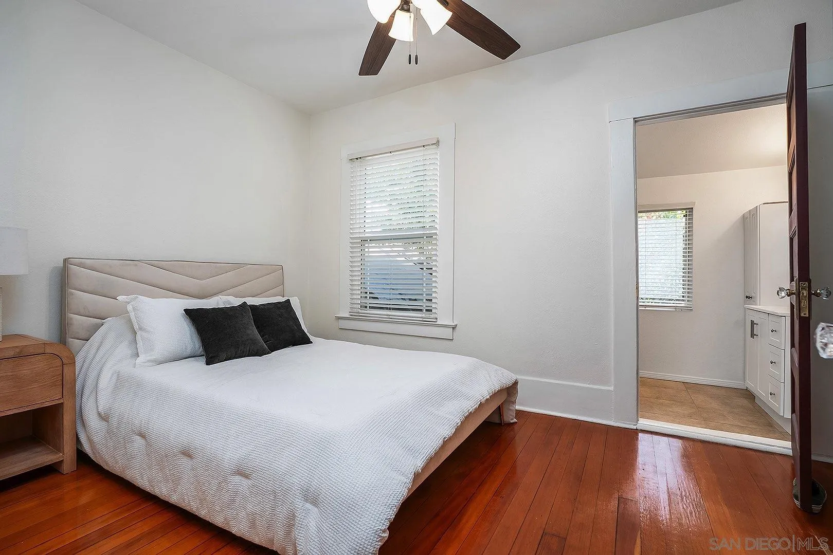 3667 Arizona Street, San Diego, CA 92104 3667 Arizona Street, San Diego, CA 92104