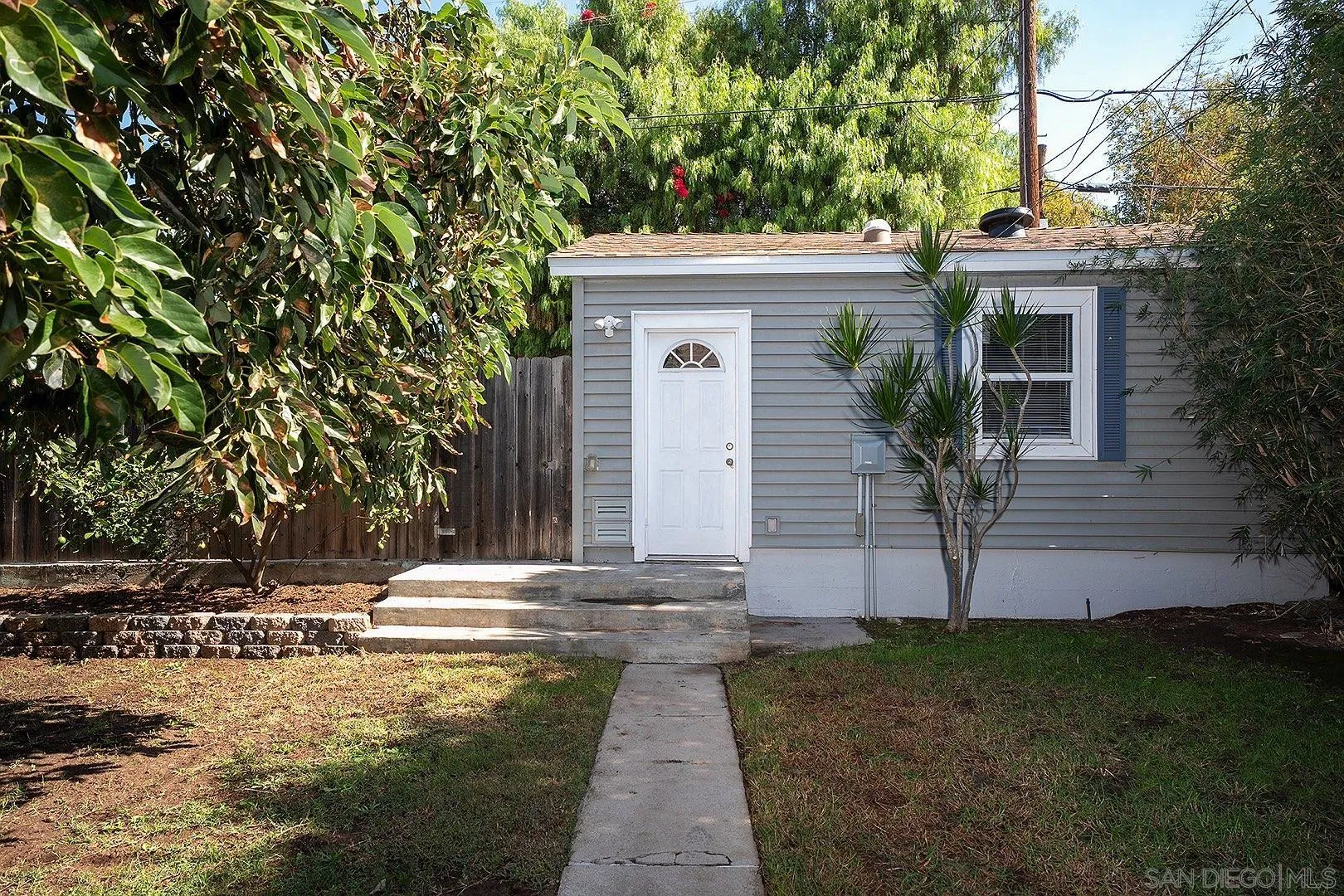 3667 Arizona Street, San Diego, CA 92104 3667 Arizona Street, San Diego, CA 92104