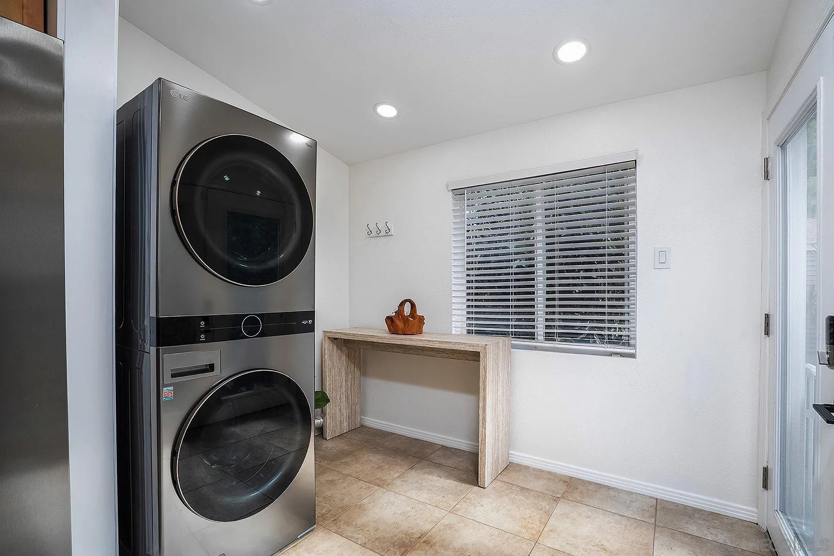 3667 Arizona Street, San Diego, CA 92104 3667 Arizona Street, San Diego, CA 92104