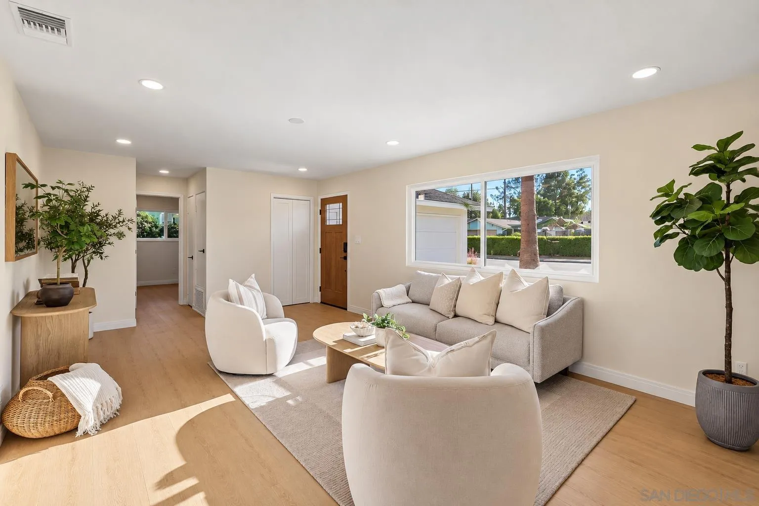 7235 Whipple Ave, San Diego, CA 92122 7235 Whipple Ave, San Diego, CA 92122
