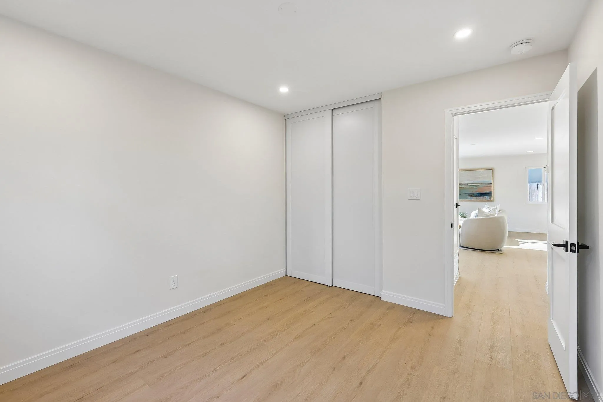 7235 Whipple Ave, San Diego, CA 92122 7235 Whipple Ave, San Diego, CA 92122