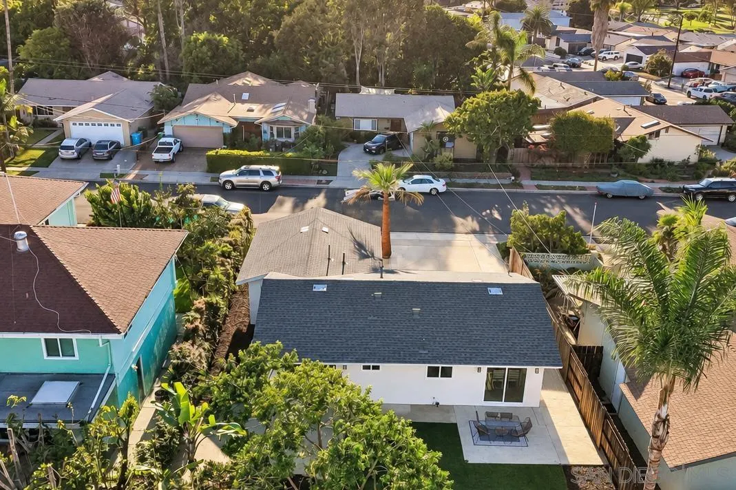 7235 Whipple Ave, San Diego, CA 92122 7235 Whipple Ave, San Diego, CA 92122