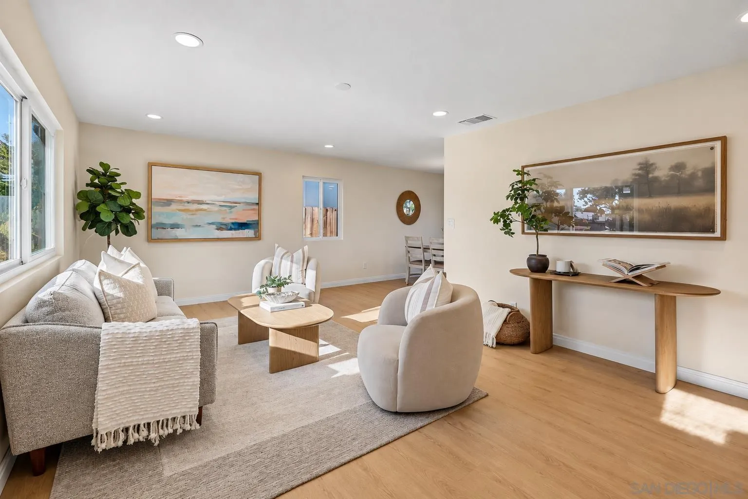 7235 Whipple Ave, San Diego, CA 92122 7235 Whipple Ave, San Diego, CA 92122