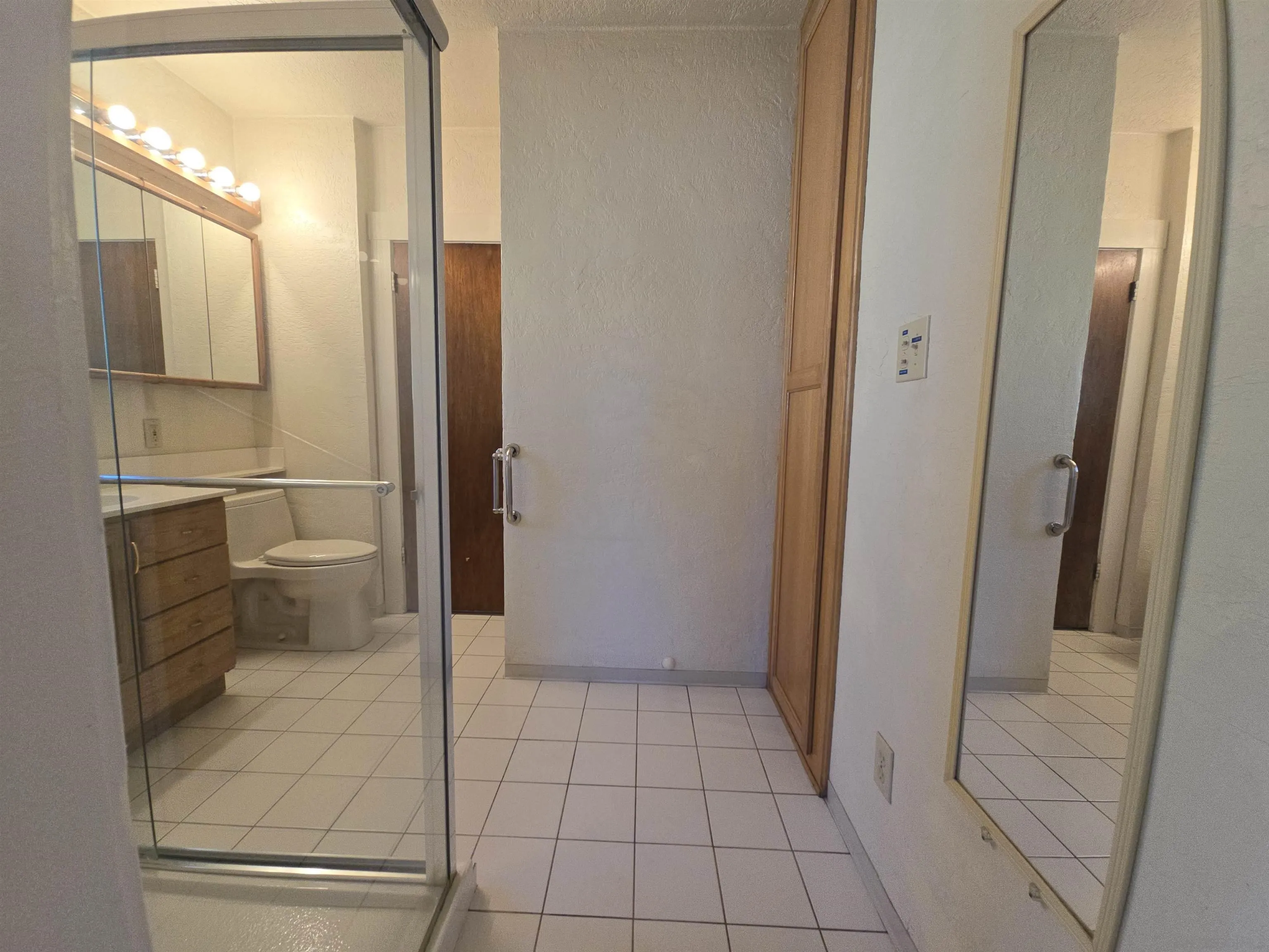 1727 30th Street, San Diego, CA 92102 1727 30th Street, San Diego, CA 92102