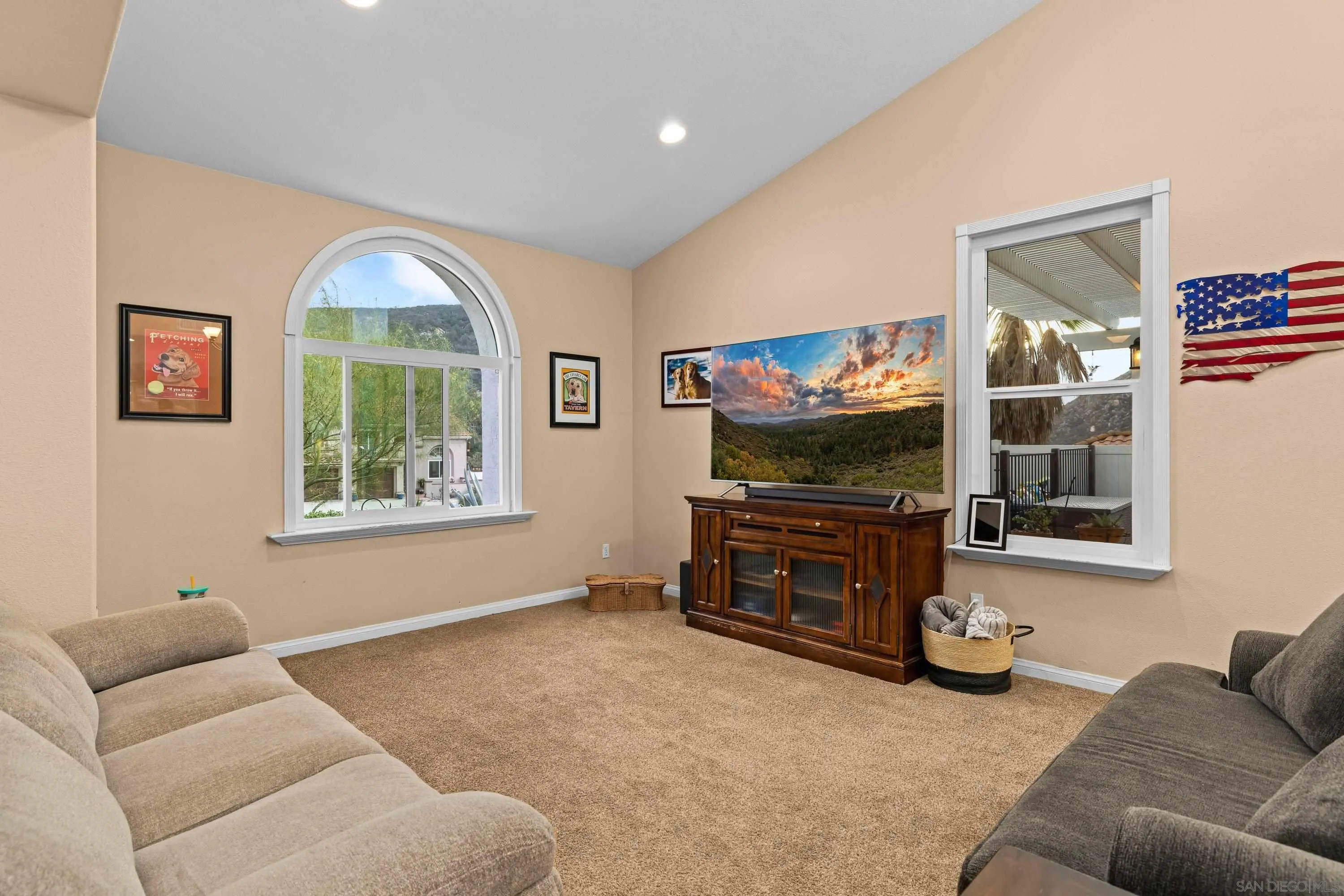 8902 Chestnut Roan Way, Alpine, CA 91901 8902 Chestnut Roan Way, Alpine, CA 91901