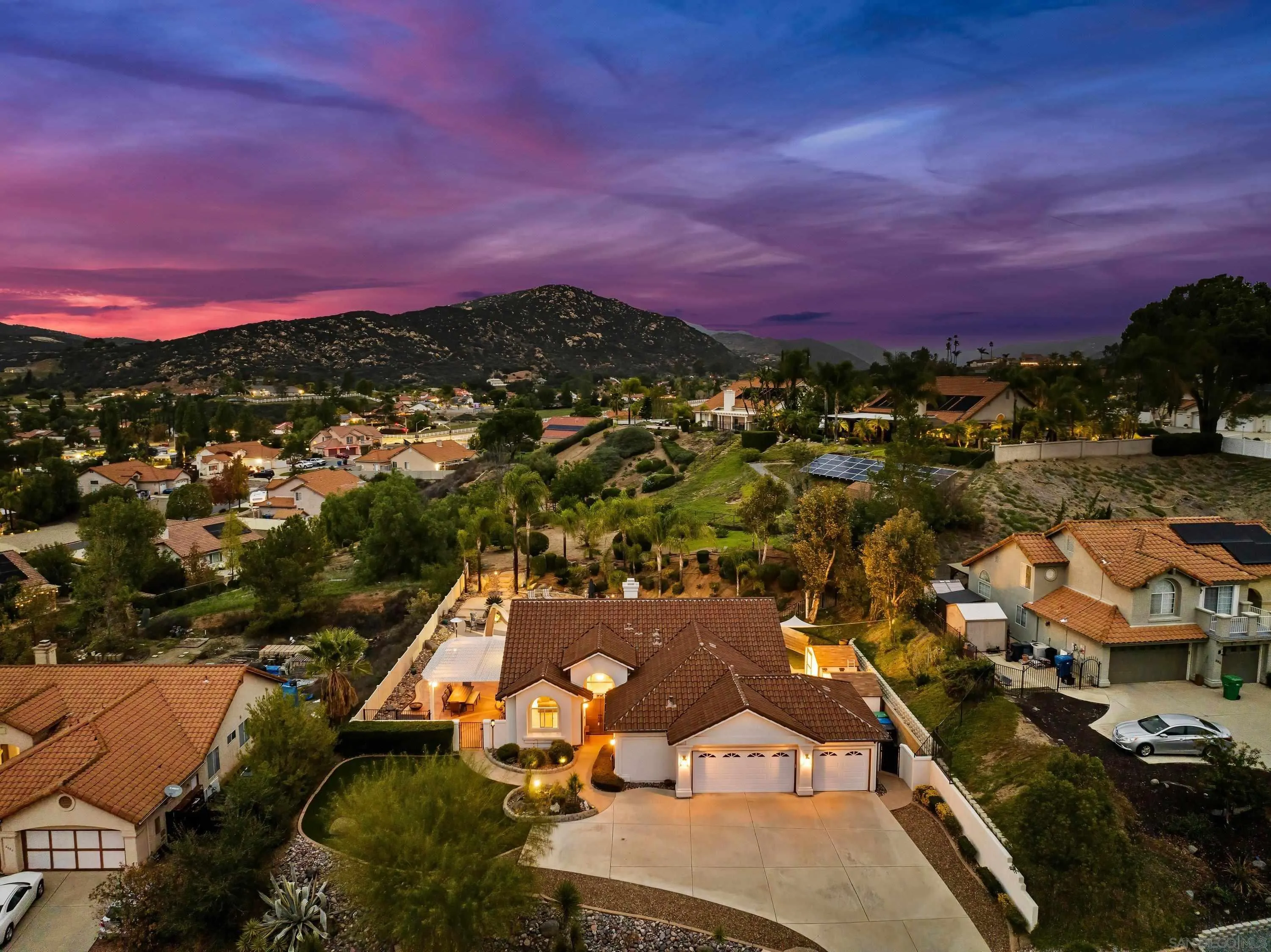 8902 Chestnut Roan Way, Alpine, CA 91901 8902 Chestnut Roan Way, Alpine, CA 91901