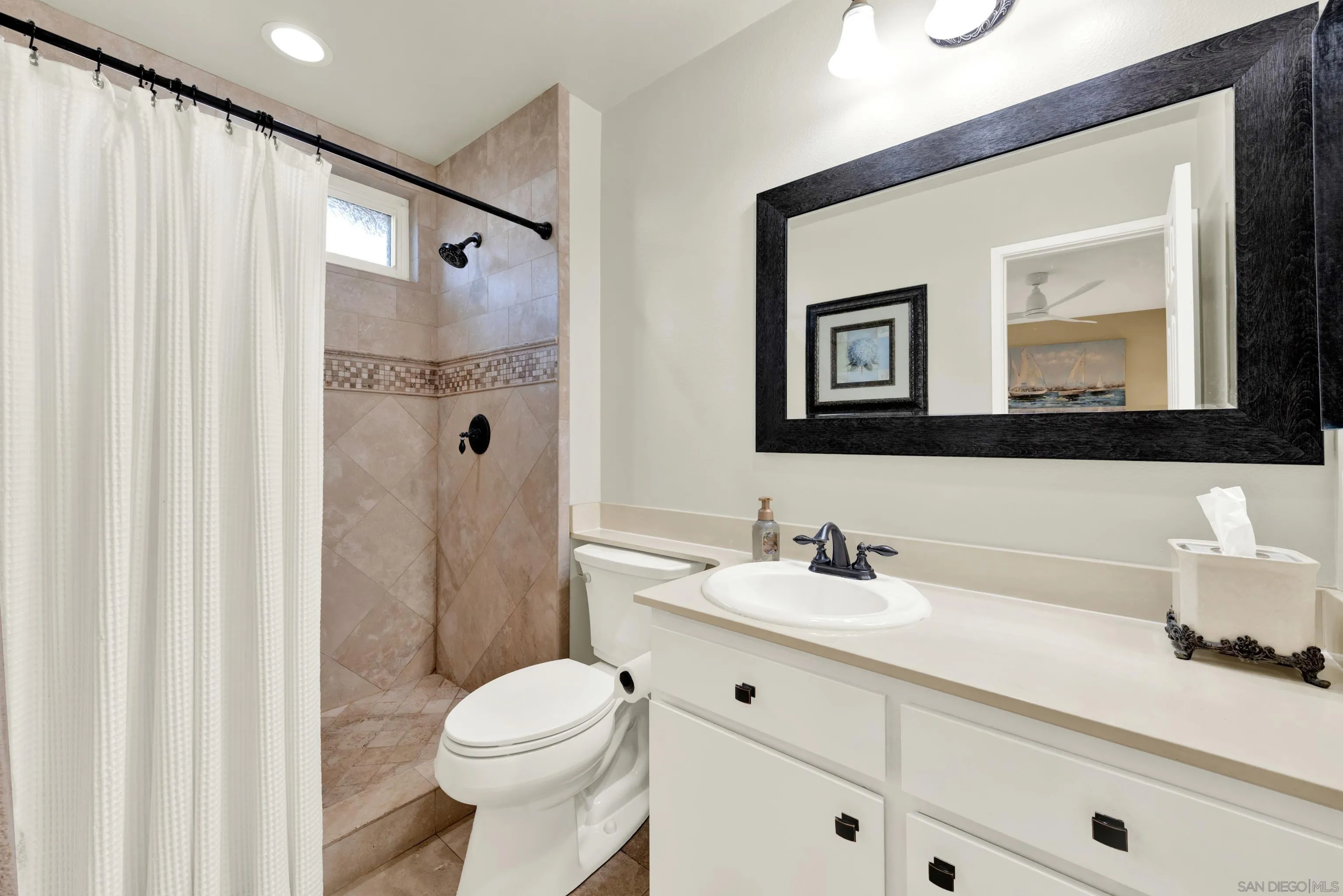 https://cdn.realtyfeed.com/cdn/127/260025913/11d947aa0cd903e494d174685caa60b2.webp