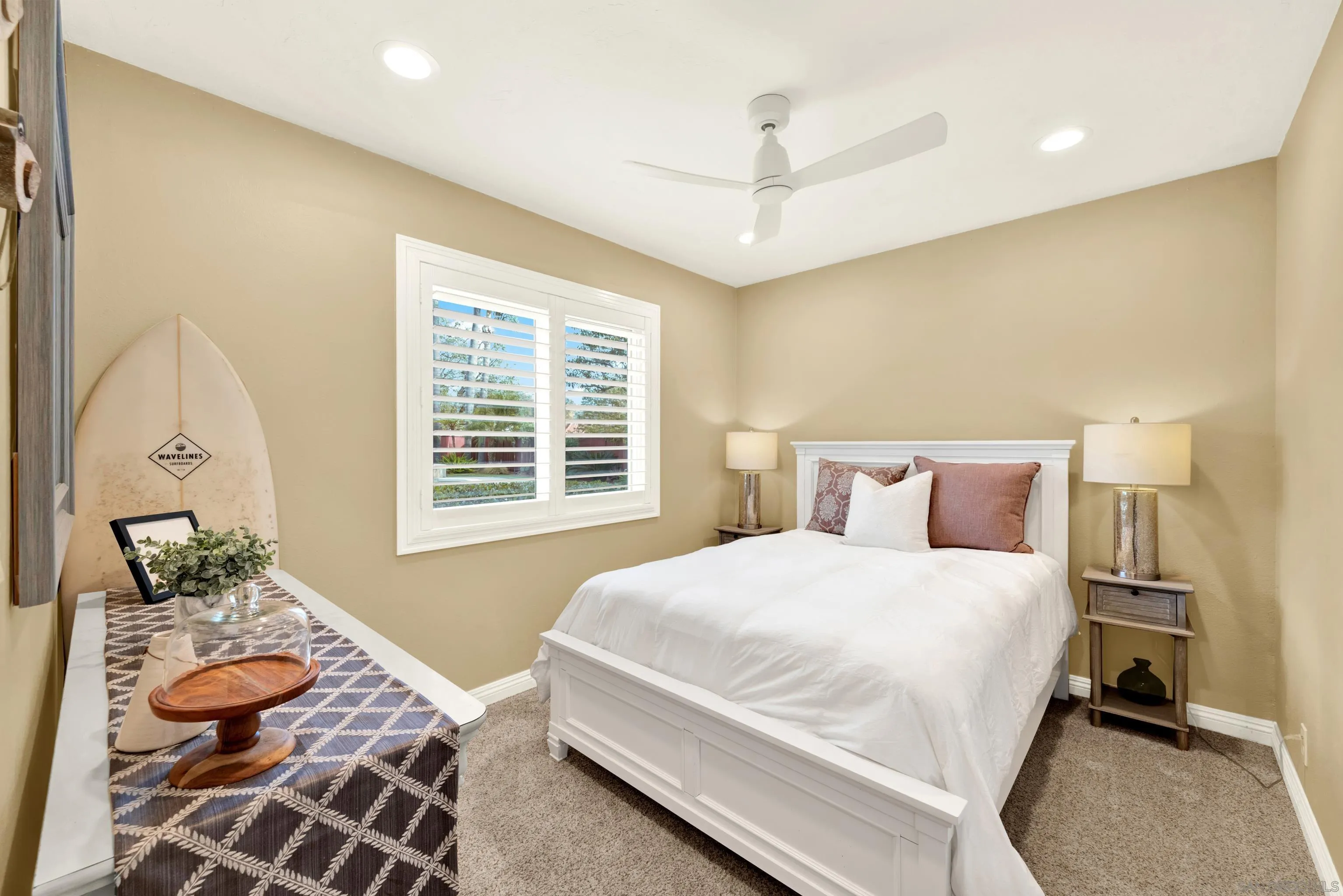 https://cdn.realtyfeed.com/cdn/127/260025913/9724a15ce100834c1d7791fdf6e316d1.webp
