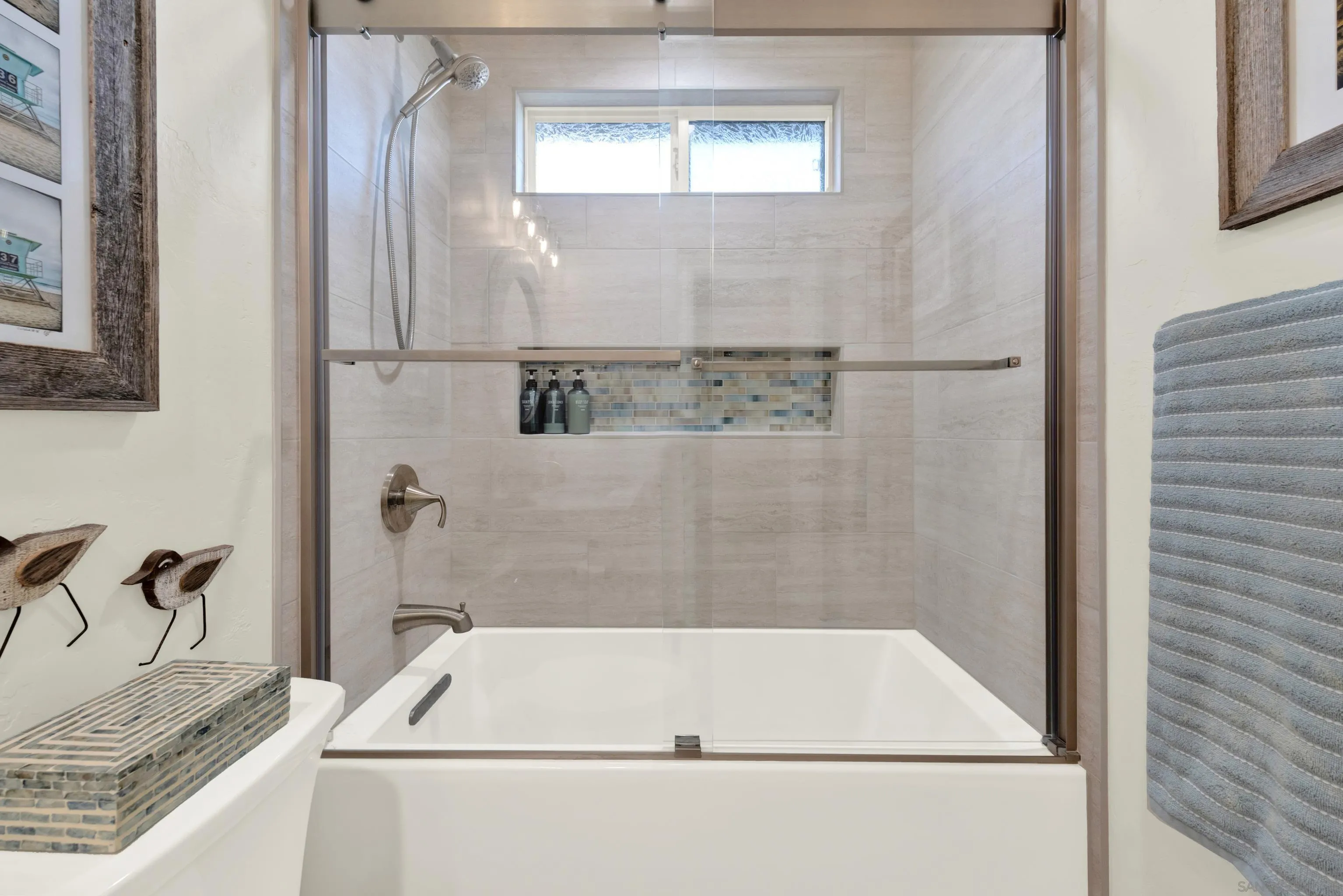 https://cdn.realtyfeed.com/cdn/127/260025913/c484dd23ffbfd6cf429c992b8be41e7e.webp