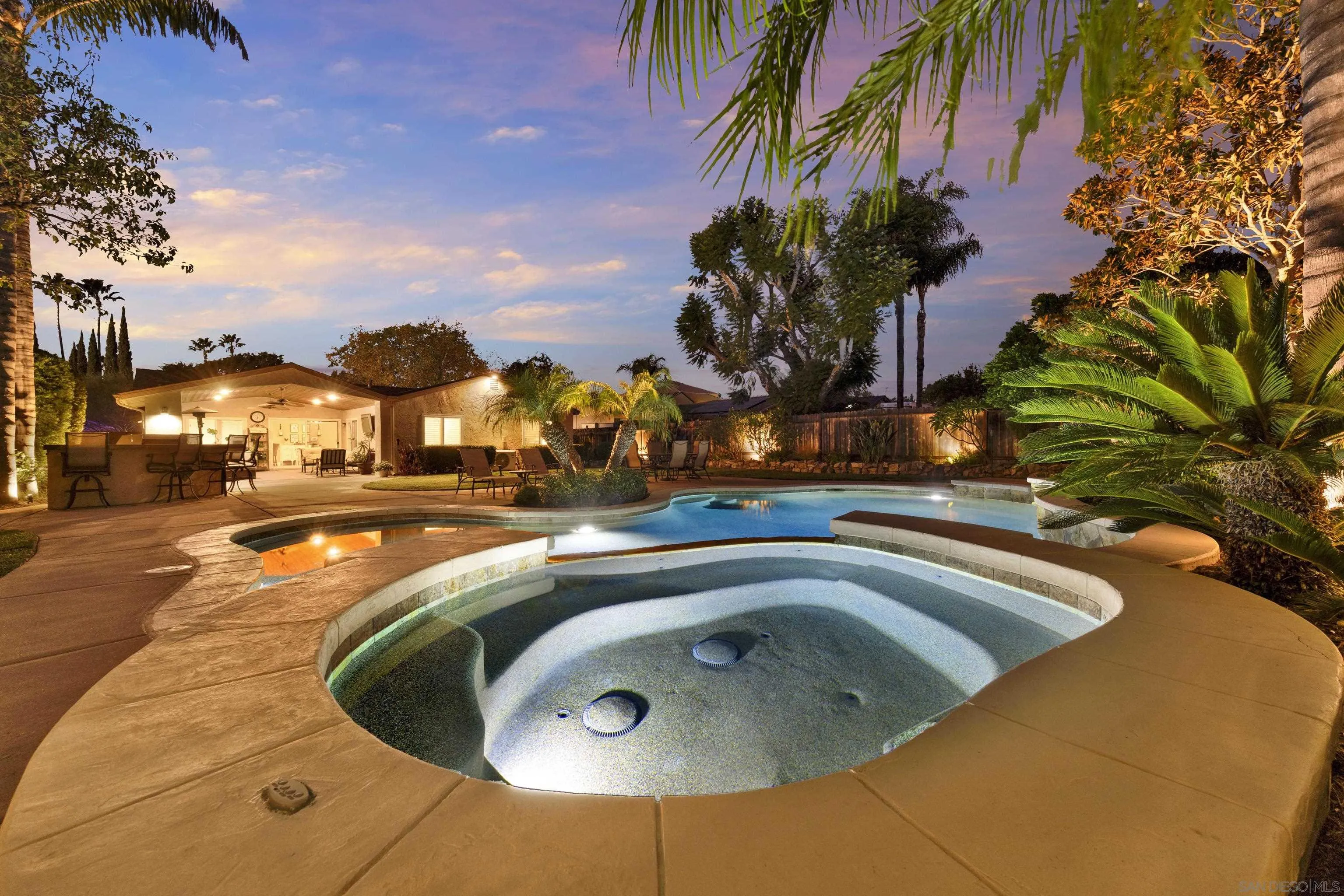 https://cdn.realtyfeed.com/cdn/127/260025913/eb954580e3a50ad1ca2127ecf8541042.webp