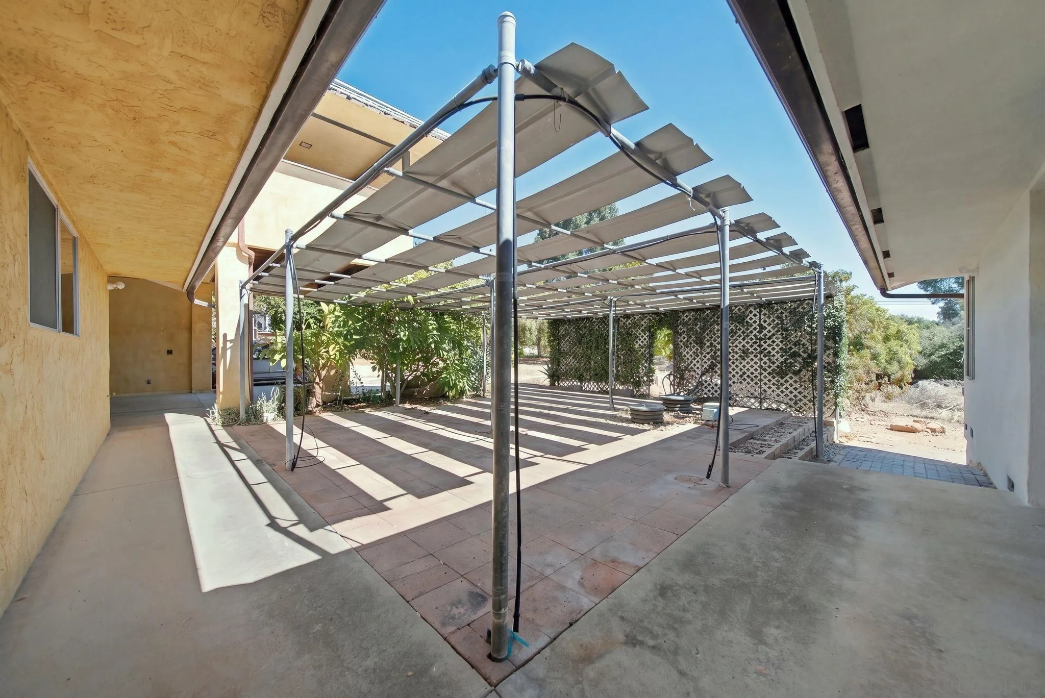 4940 Alzeda Dr, La Mesa, CA 91941 4940 Alzeda Dr, La Mesa, CA 91941