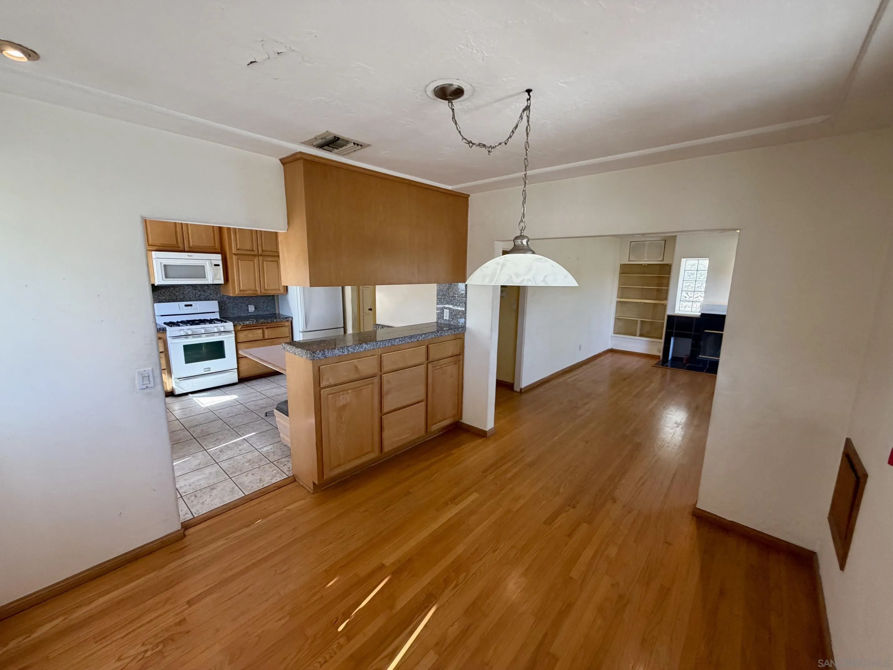 4604 49th St., San Diego, CA 92115 4604 49th St., San Diego, CA 92115