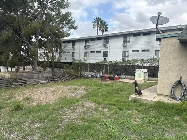 1242-46 Helix St, Spring Valley, CA 91977 1242-46 Helix St, Spring Valley, CA 91977