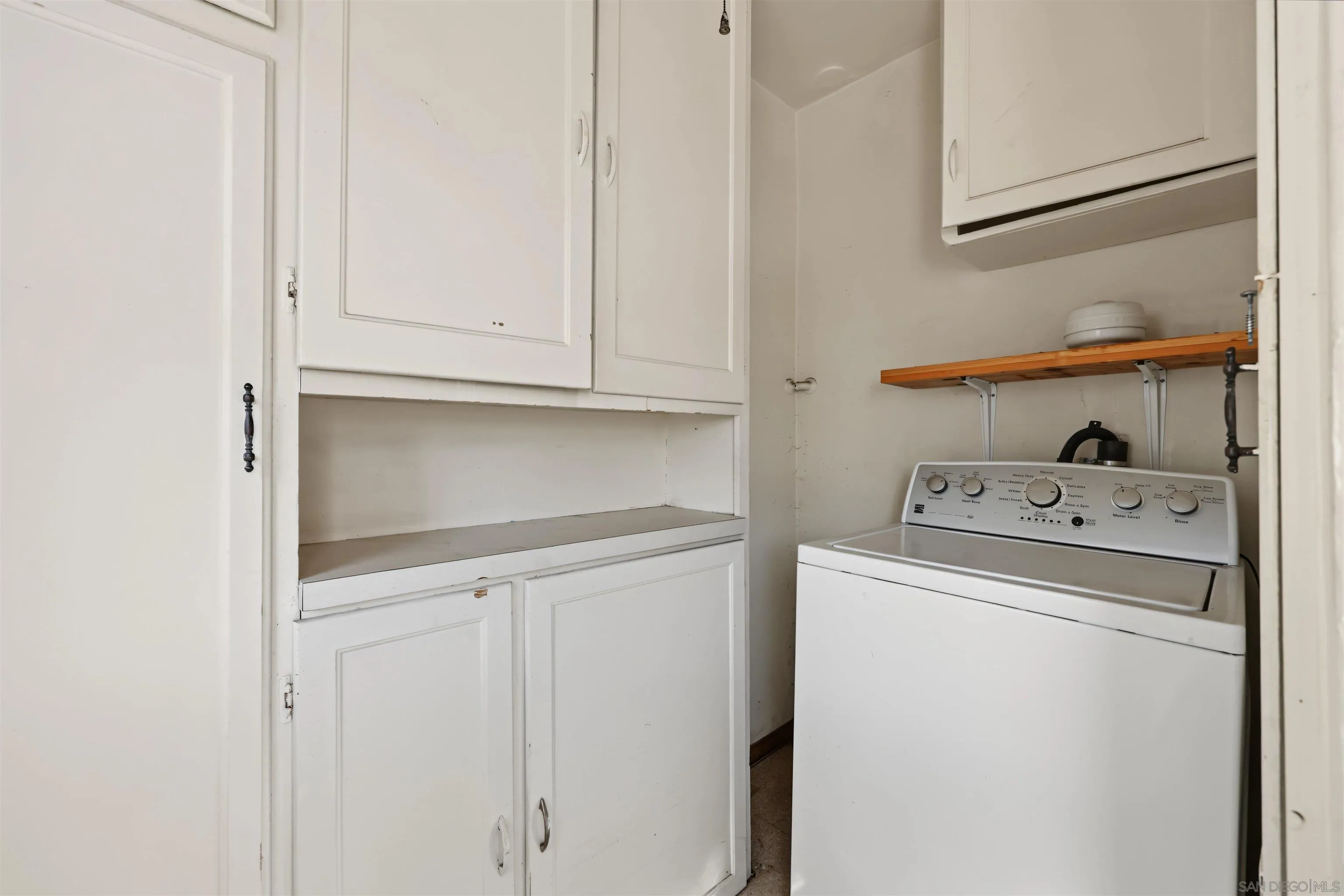 4524 Nebo Drive, La Mesa, CA 91941 4524 Nebo Drive, La Mesa, CA 91941