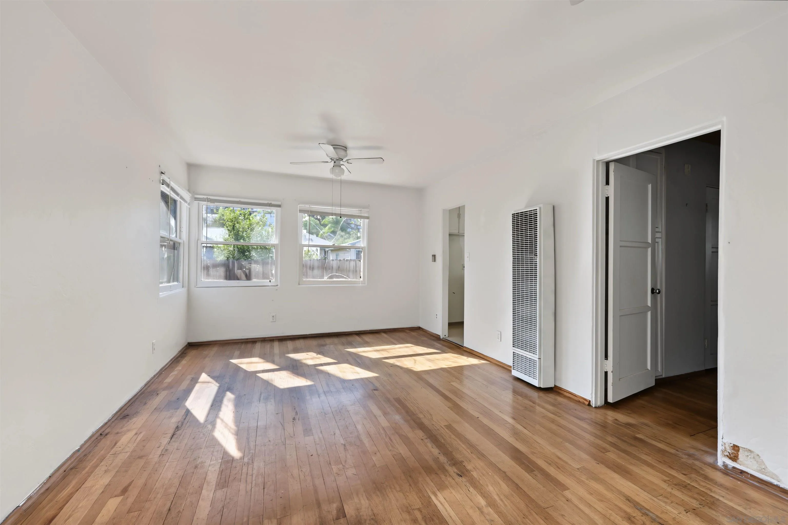 4524 Nebo Drive, La Mesa, CA 91941 4524 Nebo Drive, La Mesa, CA 91941