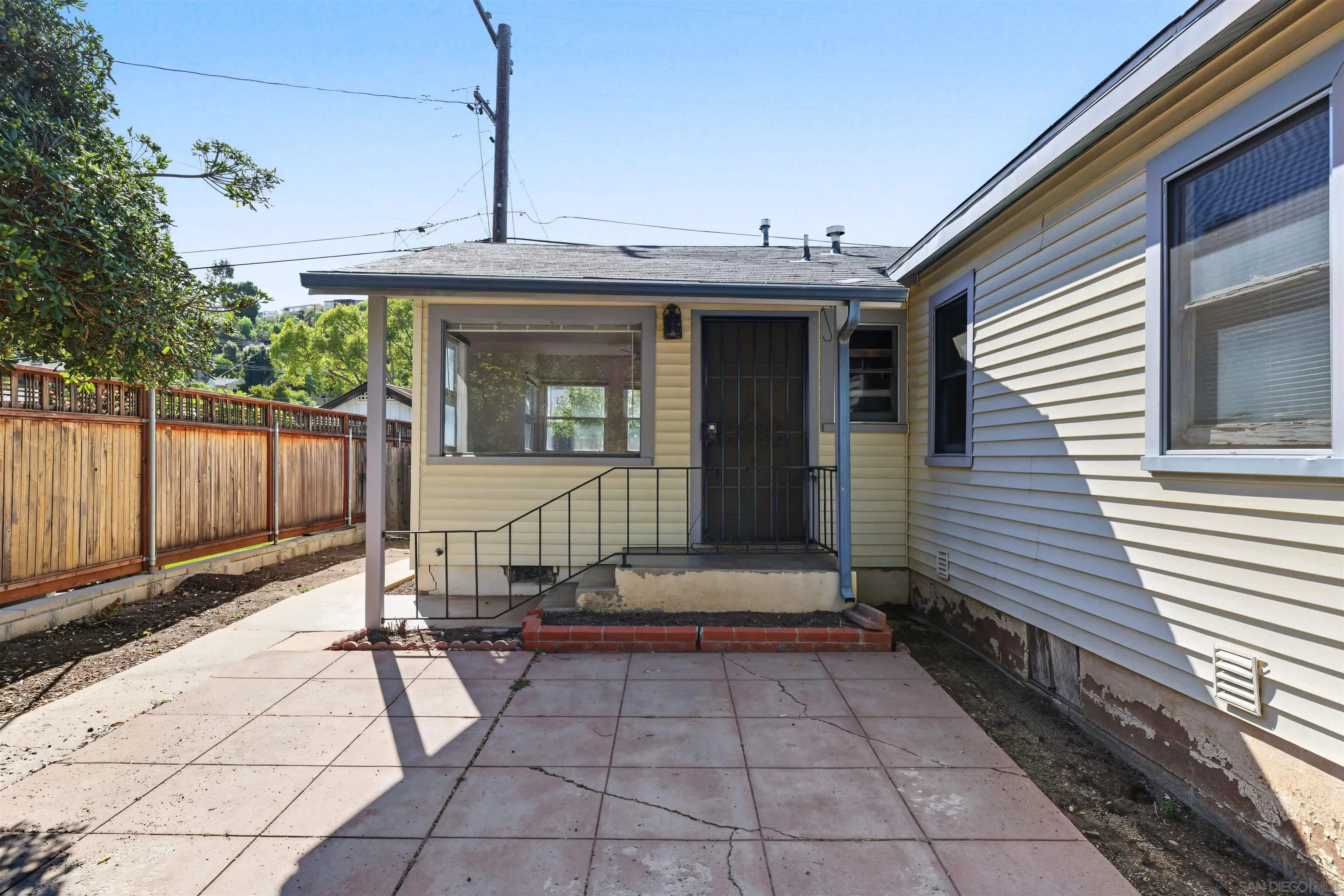 4524 Nebo Drive, La Mesa, CA 91941 4524 Nebo Drive, La Mesa, CA 91941