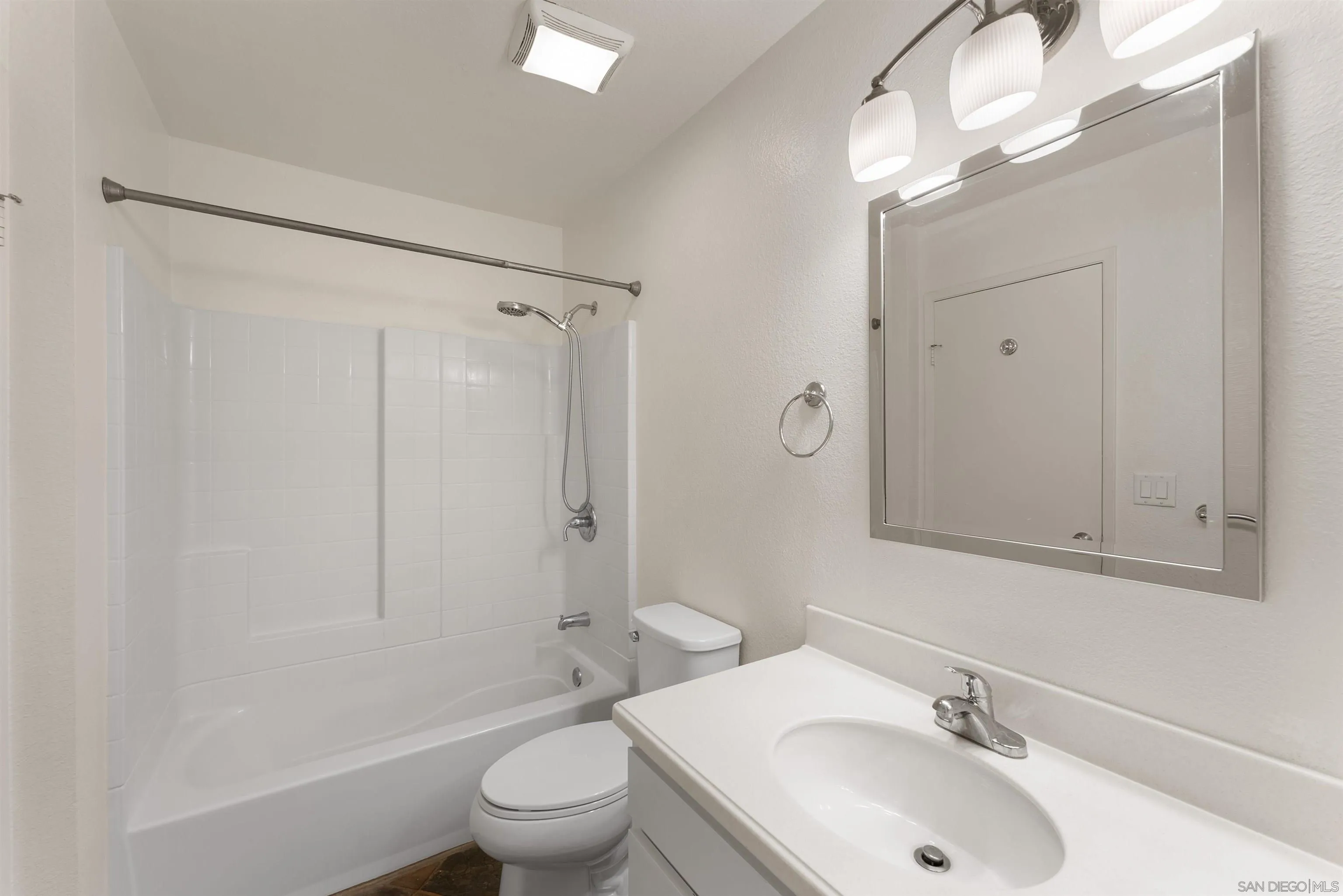 6018 Rancho Mission Rd, #322, San Diego, CA 92108 6018 Rancho Mission Rd, #322, San Diego, CA 92108