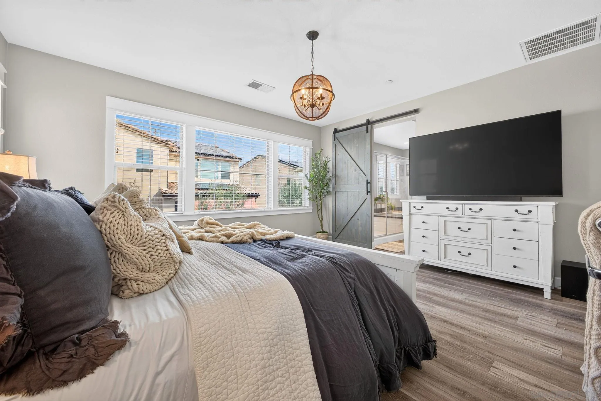 2019 Avenida Palomino, Chula Vista, CA 91913 Bedroom