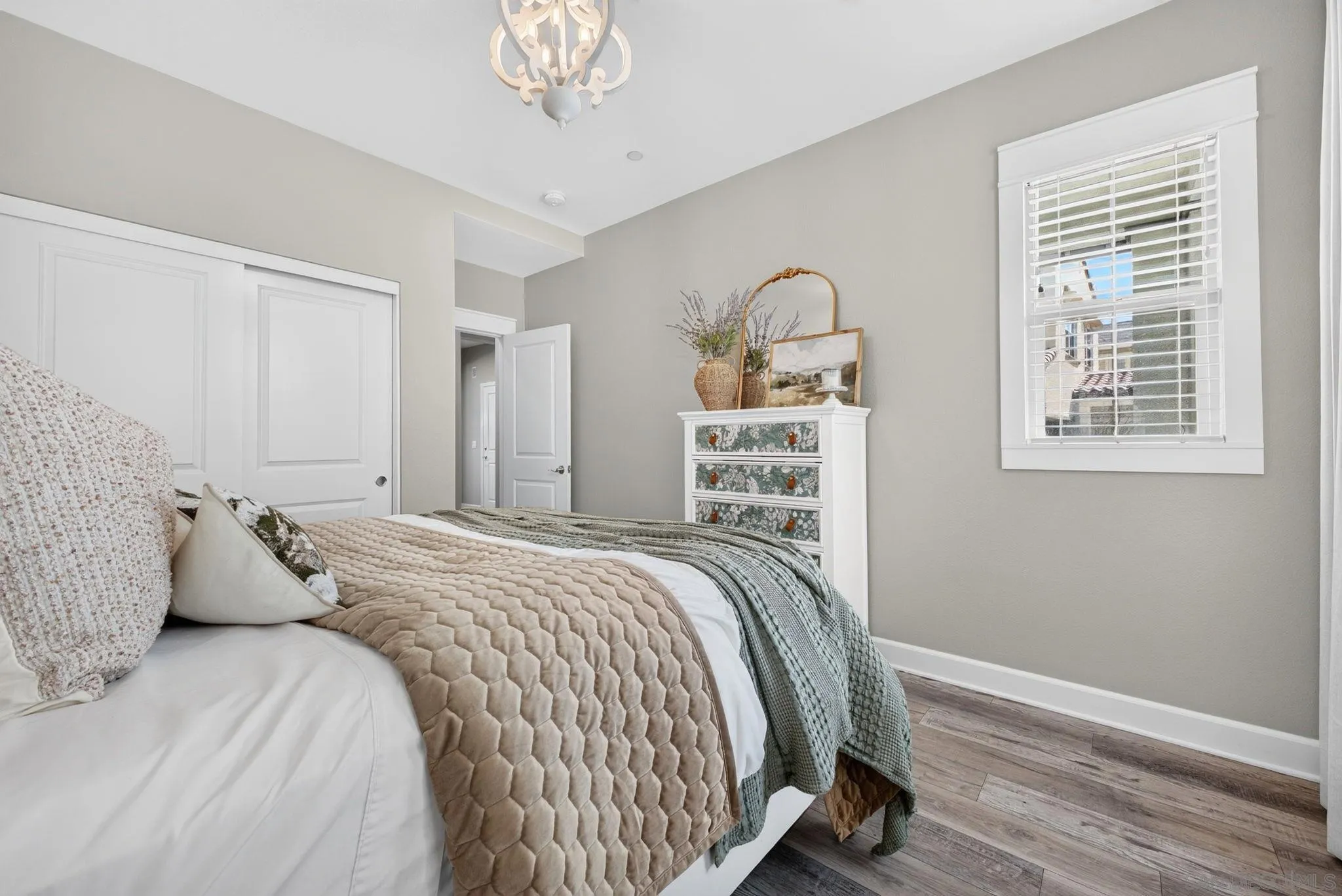 2019 Avenida Palomino, Chula Vista, CA 91913 Downstairs Bedroom